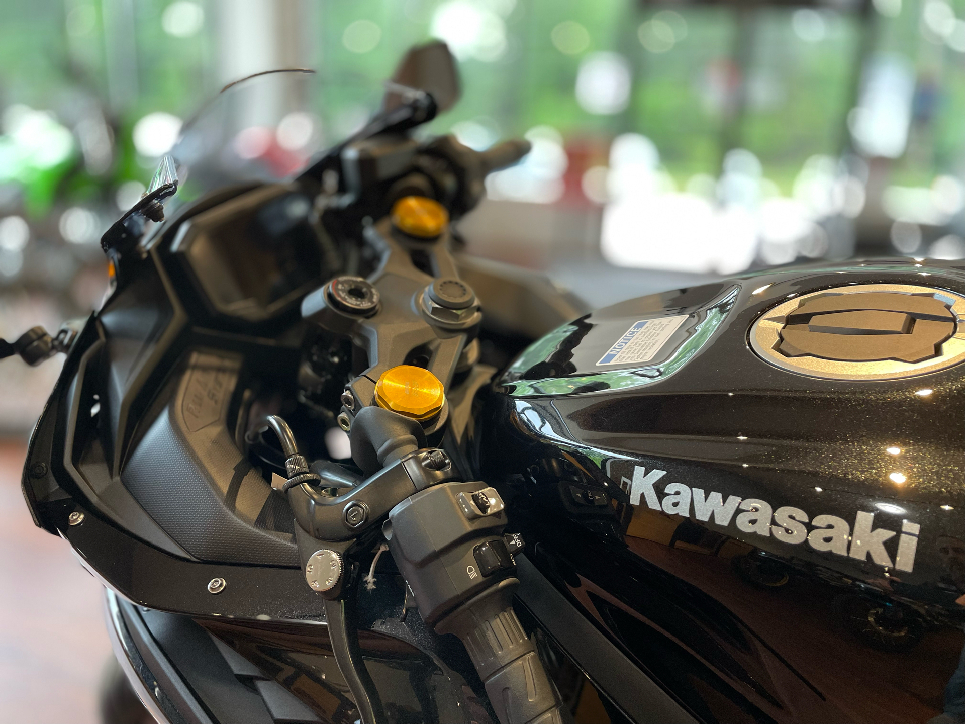 2024 Kawasaki Ninja ZX-4R ABS in Tyngsboro, Massachusetts - Photo 10