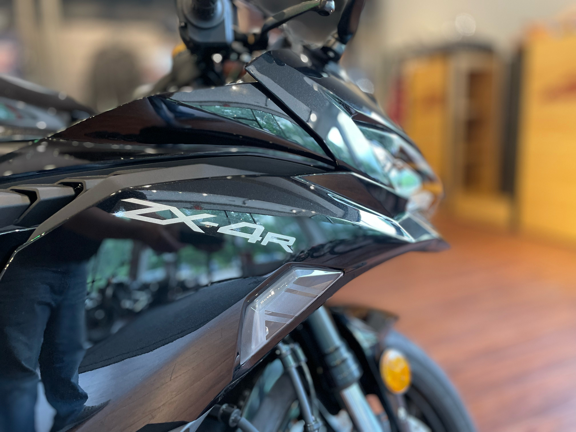 2024 Kawasaki Ninja ZX-4R ABS in Tyngsboro, Massachusetts - Photo 11
