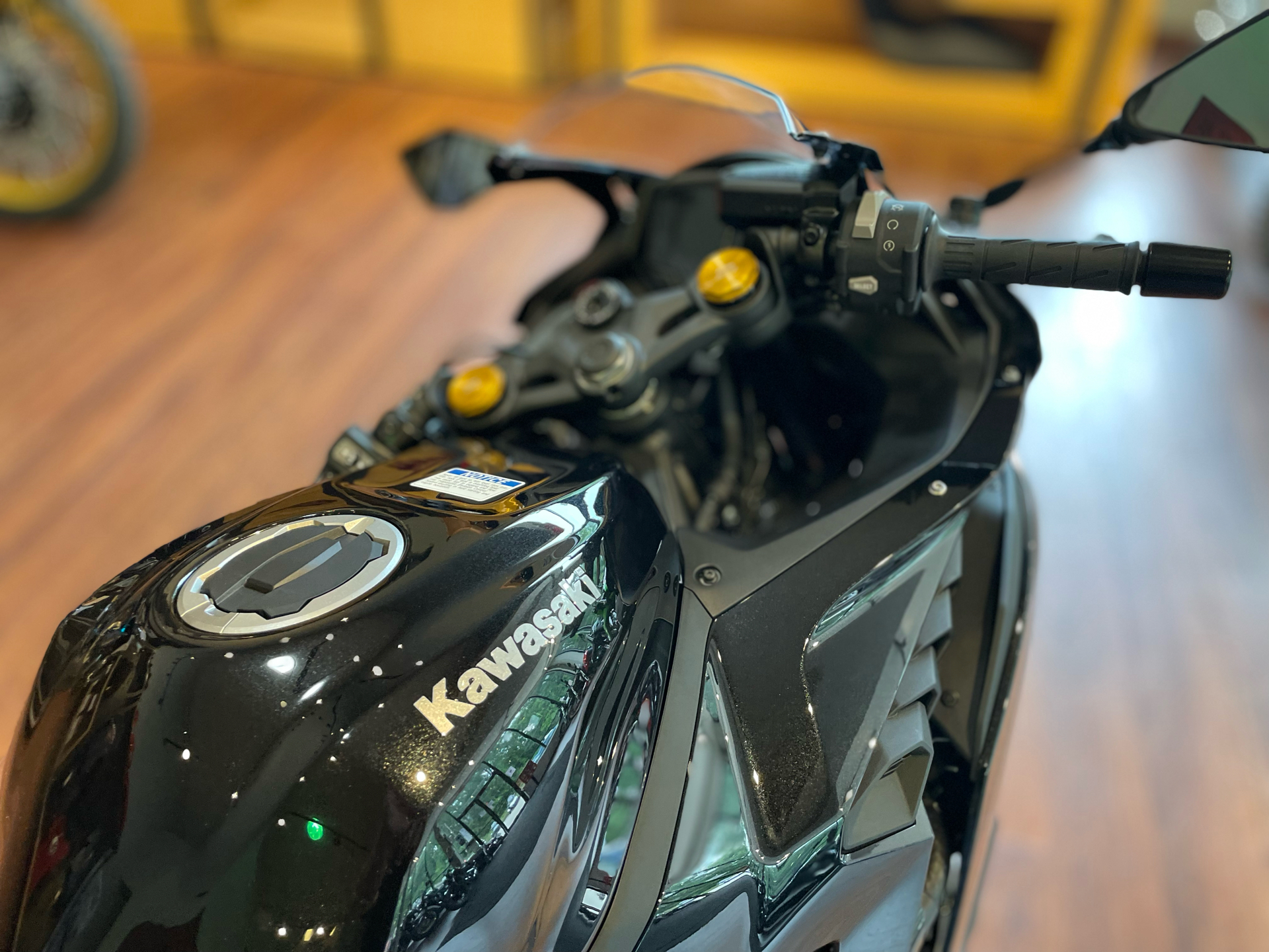 2024 Kawasaki Ninja ZX-4R ABS in Tyngsboro, Massachusetts - Photo 14