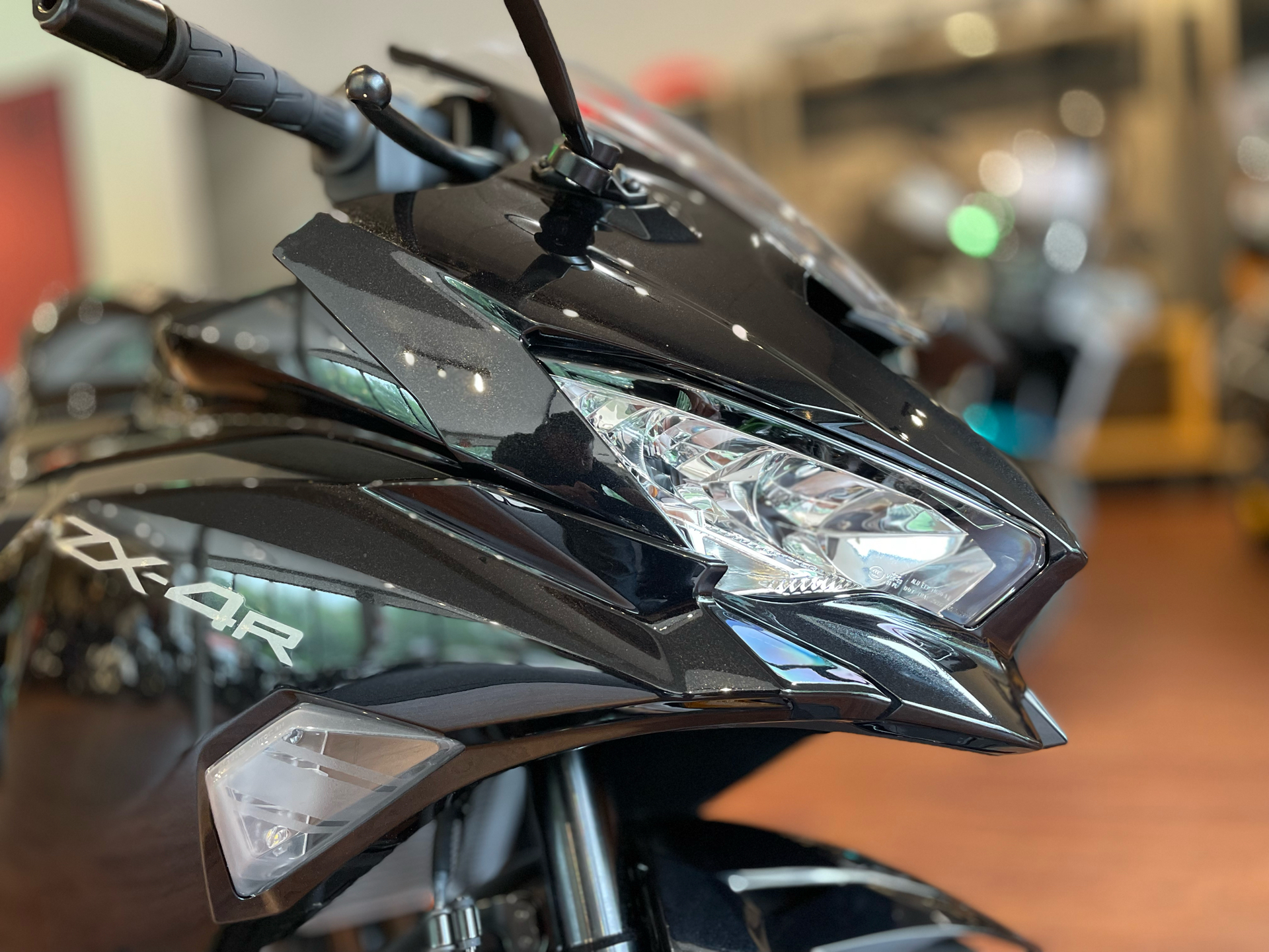 2024 Kawasaki Ninja ZX-4R ABS in Tyngsboro, Massachusetts - Photo 15