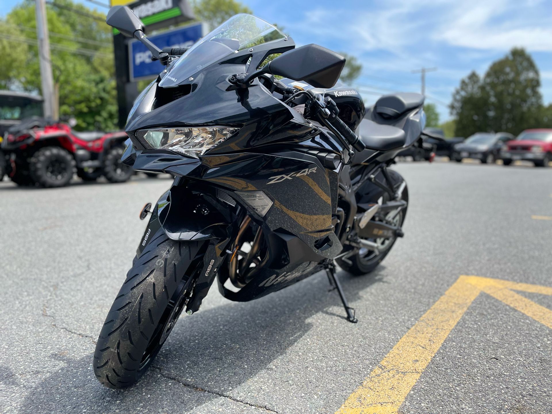 2024 Kawasaki Ninja ZX-4R ABS in Tyngsboro, Massachusetts - Photo 5