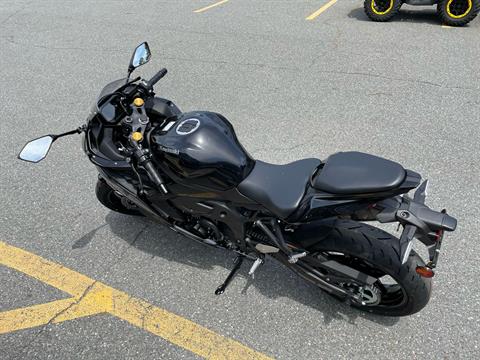 2024 Kawasaki Ninja ZX-4R ABS in Tyngsboro, Massachusetts - Photo 6