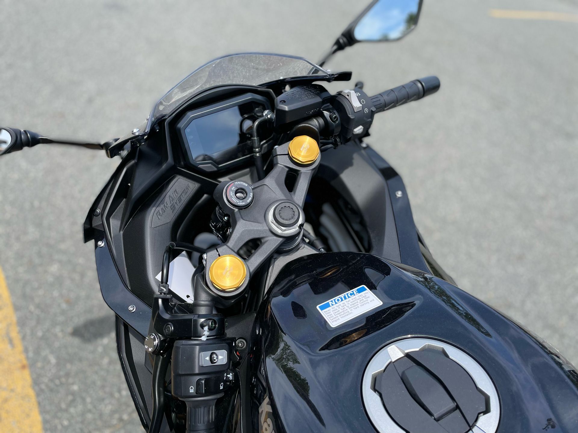 2024 Kawasaki Ninja ZX-4R ABS in Tyngsboro, Massachusetts - Photo 7