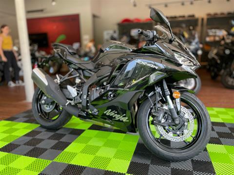 2024 Kawasaki Ninja ZX-4R ABS in Tyngsboro, Massachusetts - Photo 2