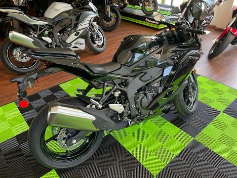 2024 Kawasaki Ninja ZX-4R ABS in Tyngsboro, Massachusetts - Photo 11