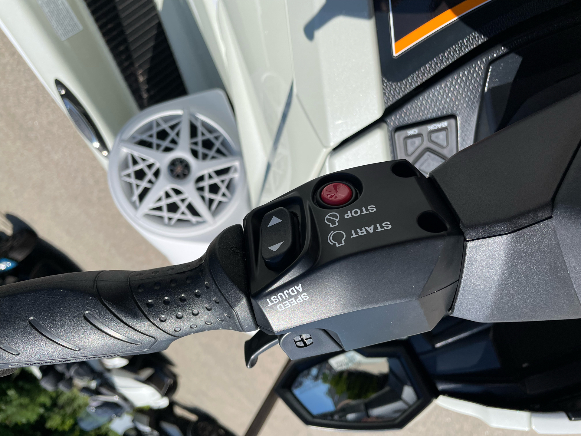 2025 Yamaha VX Cruiser HO with Audio in Tyngsboro, Massachusetts - Photo 13
