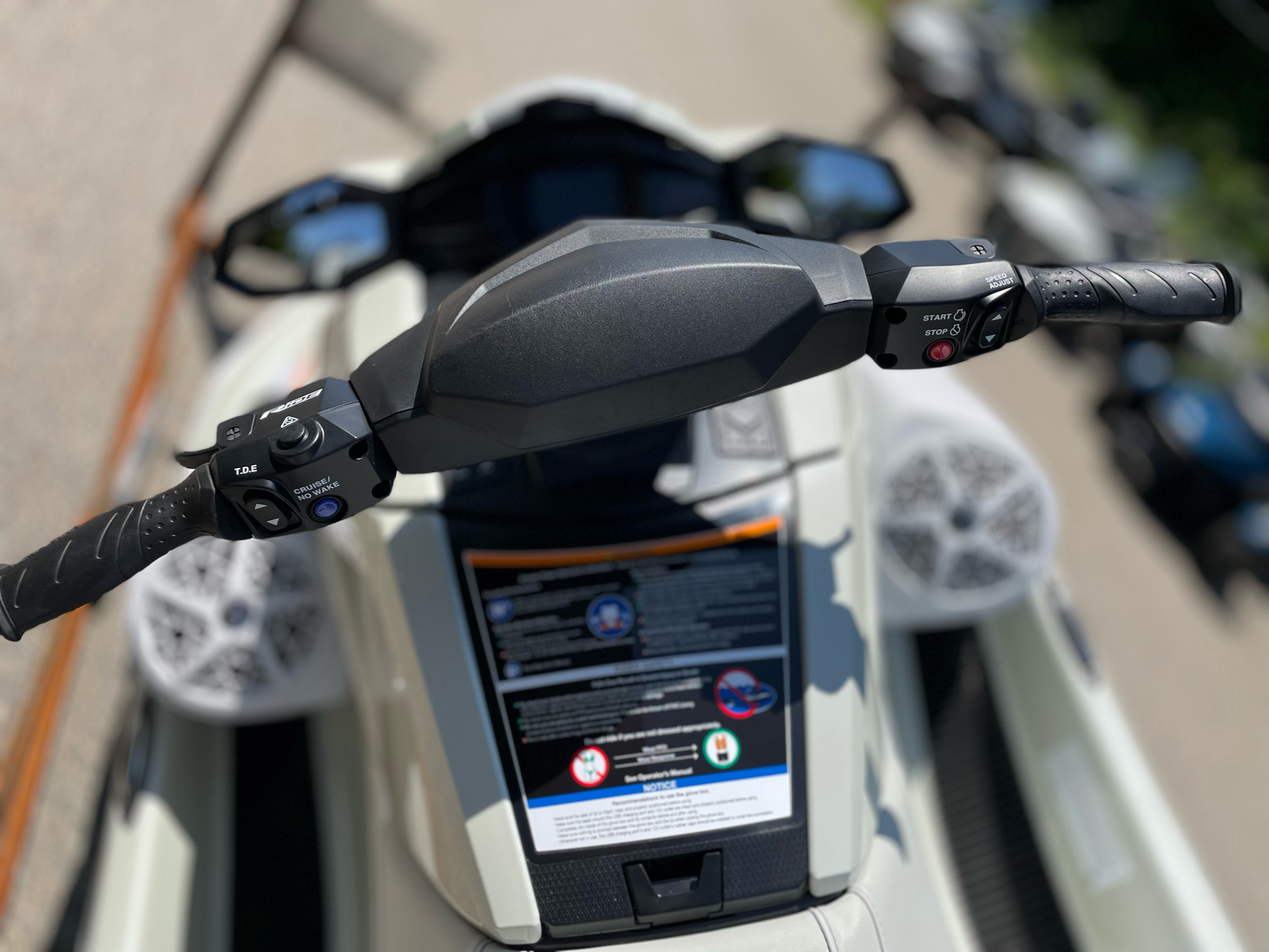 2025 Yamaha VX Cruiser HO with Audio in Tyngsboro, Massachusetts - Photo 15