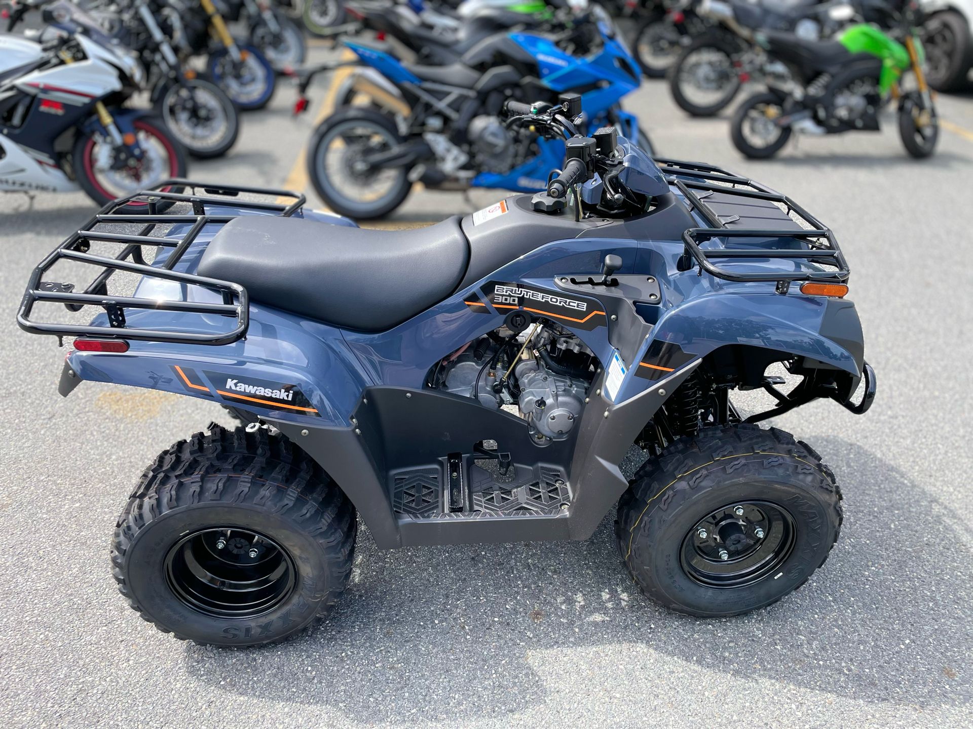 2025 Kawasaki Brute Force 300 in Tyngsboro, Massachusetts - Photo 8