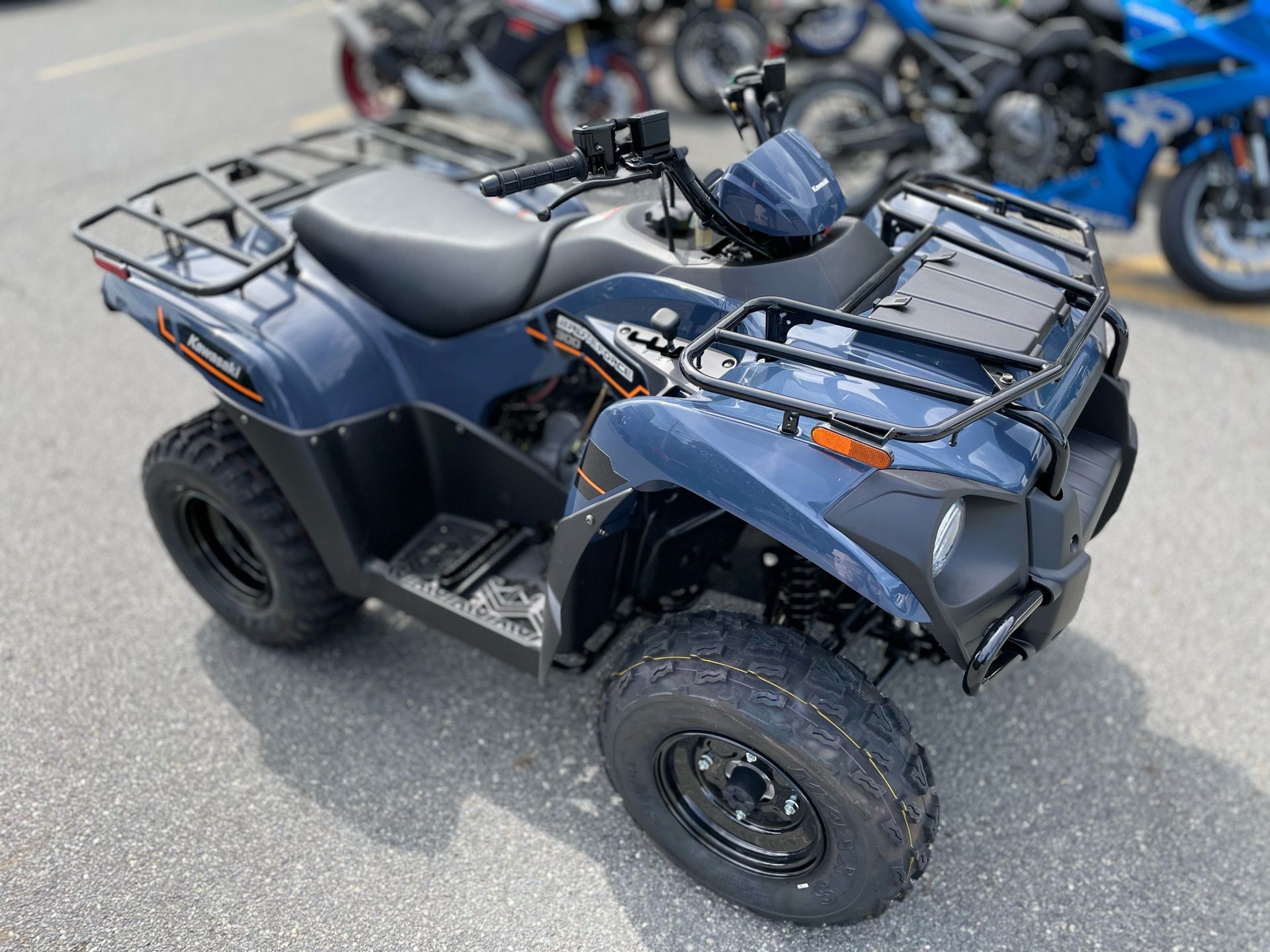 2025 Kawasaki Brute Force 300 in Tyngsboro, Massachusetts - Photo 9