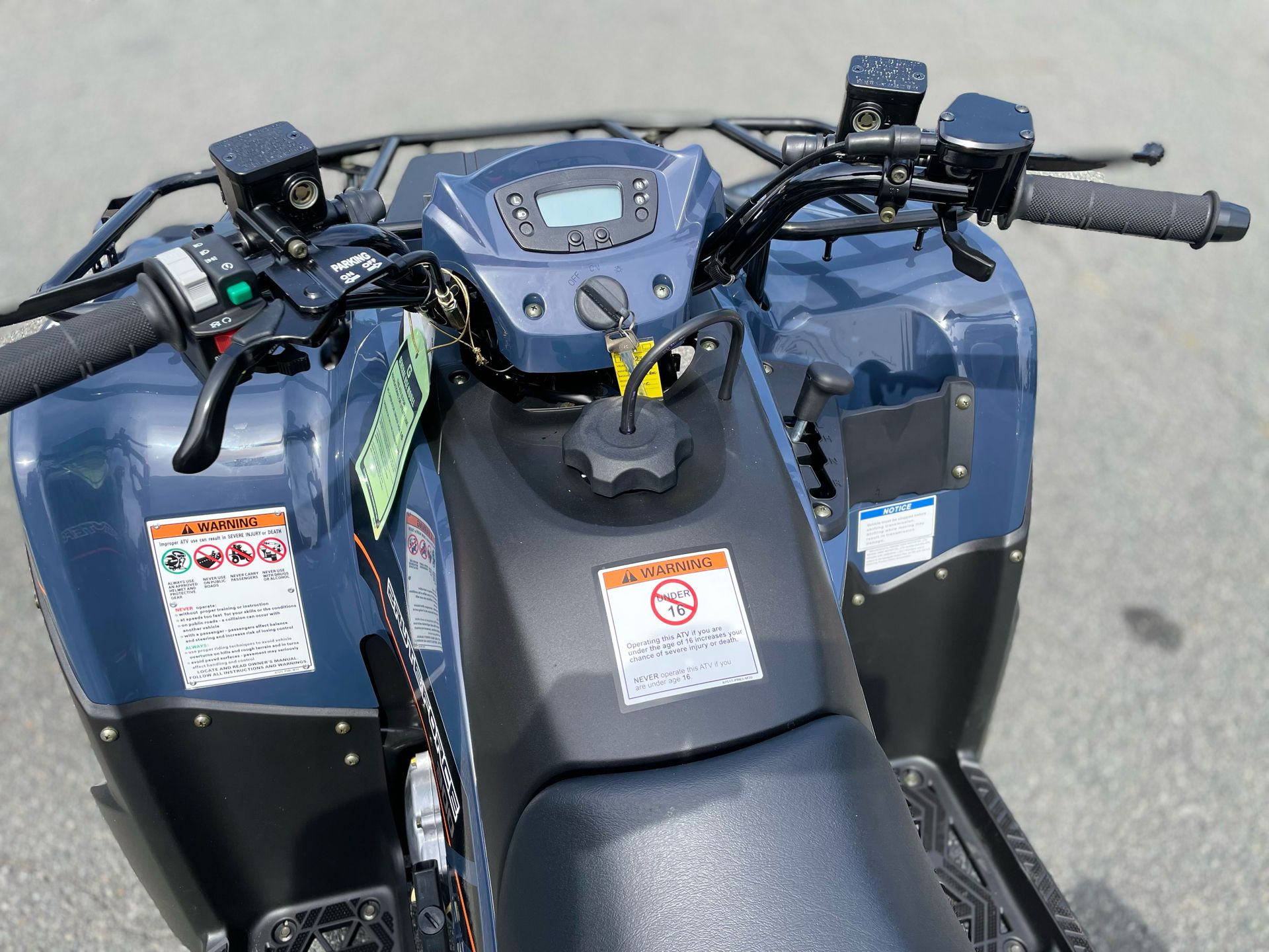 2025 Kawasaki Brute Force 300 in Tyngsboro, Massachusetts - Photo 10