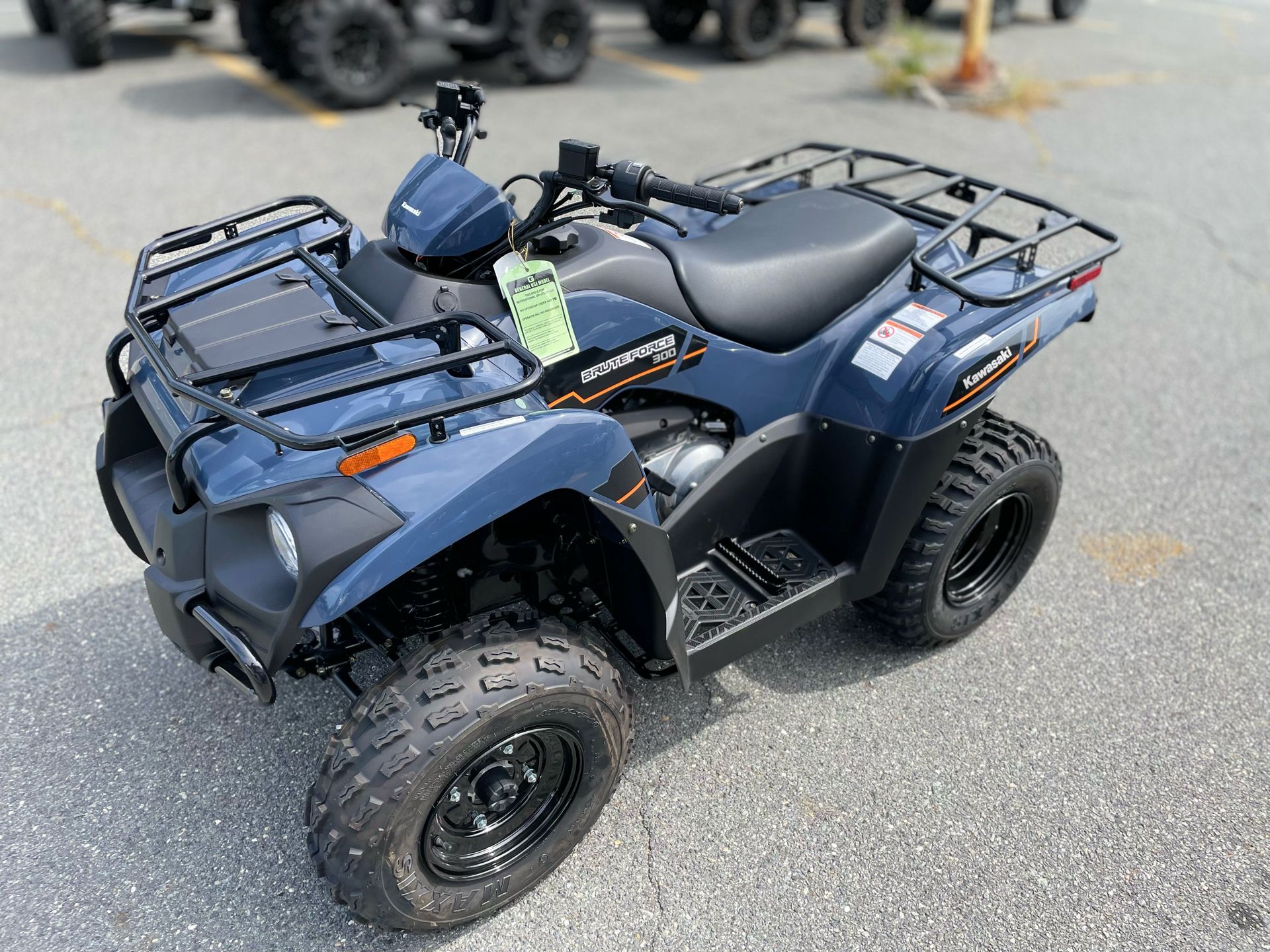 2025 Kawasaki Brute Force 300 in Tyngsboro, Massachusetts - Photo 11