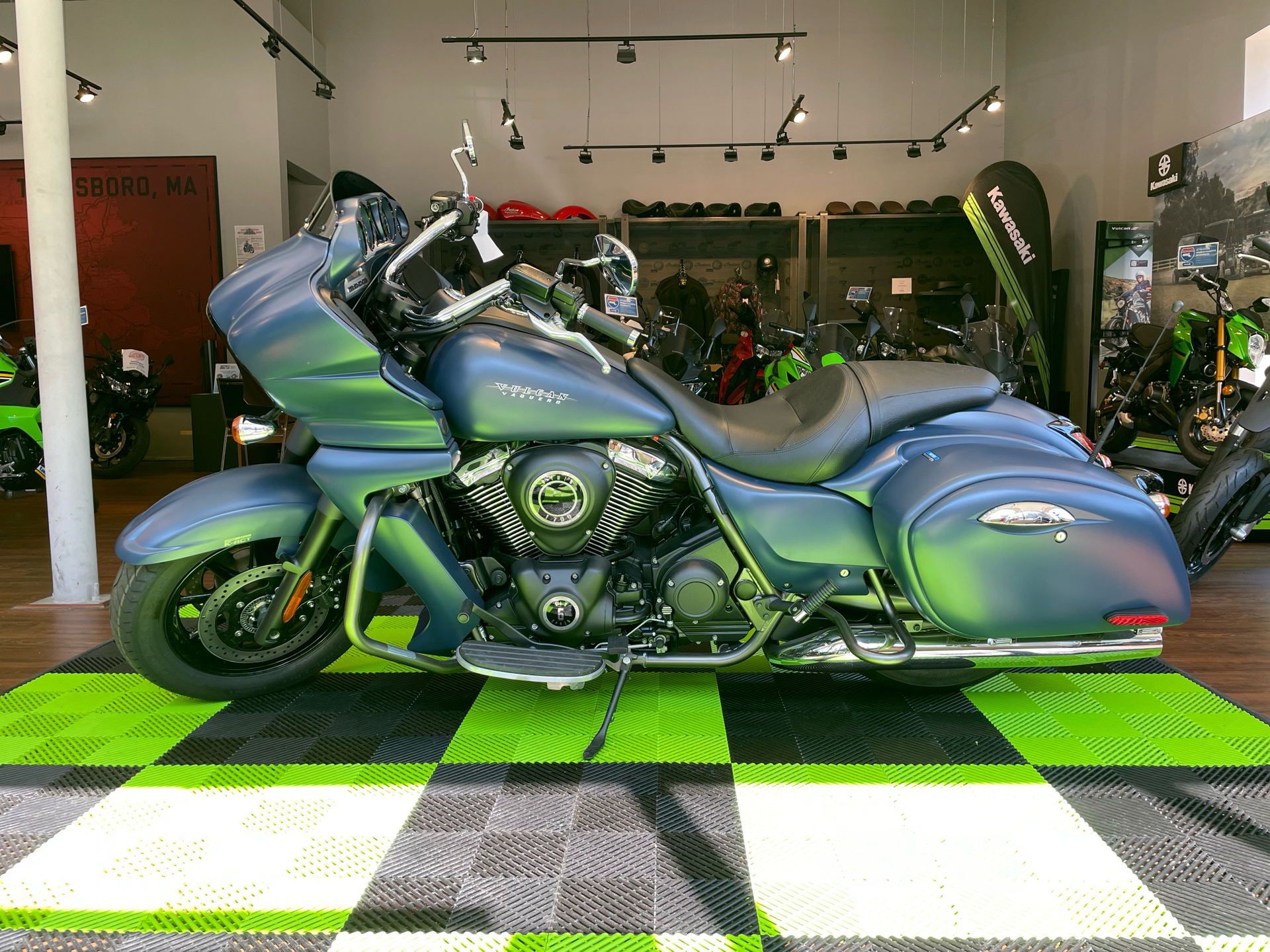 2024 Kawasaki Vulcan 1700 Vaquero ABS in Tyngsboro, Massachusetts - Photo 1