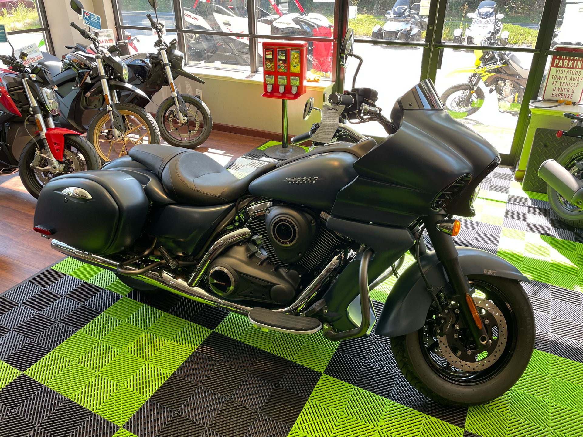 2024 Kawasaki Vulcan 1700 Vaquero ABS in Tyngsboro, Massachusetts - Photo 10