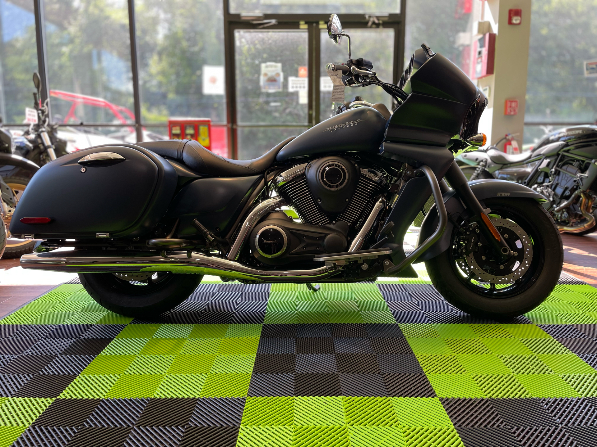 2024 Kawasaki Vulcan 1700 Vaquero ABS in Tyngsboro, Massachusetts - Photo 28