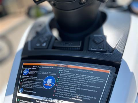 2025 Yamaha FX Cruiser SVHO with Audio in Tyngsboro, Massachusetts - Photo 9