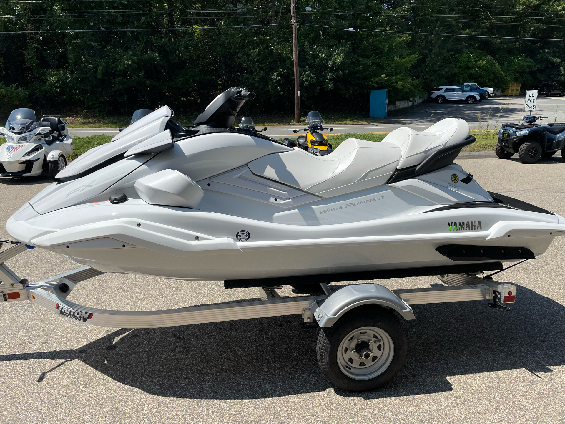 2025 Yamaha FX Cruiser SVHO with Audio in Tyngsboro, Massachusetts - Photo 12