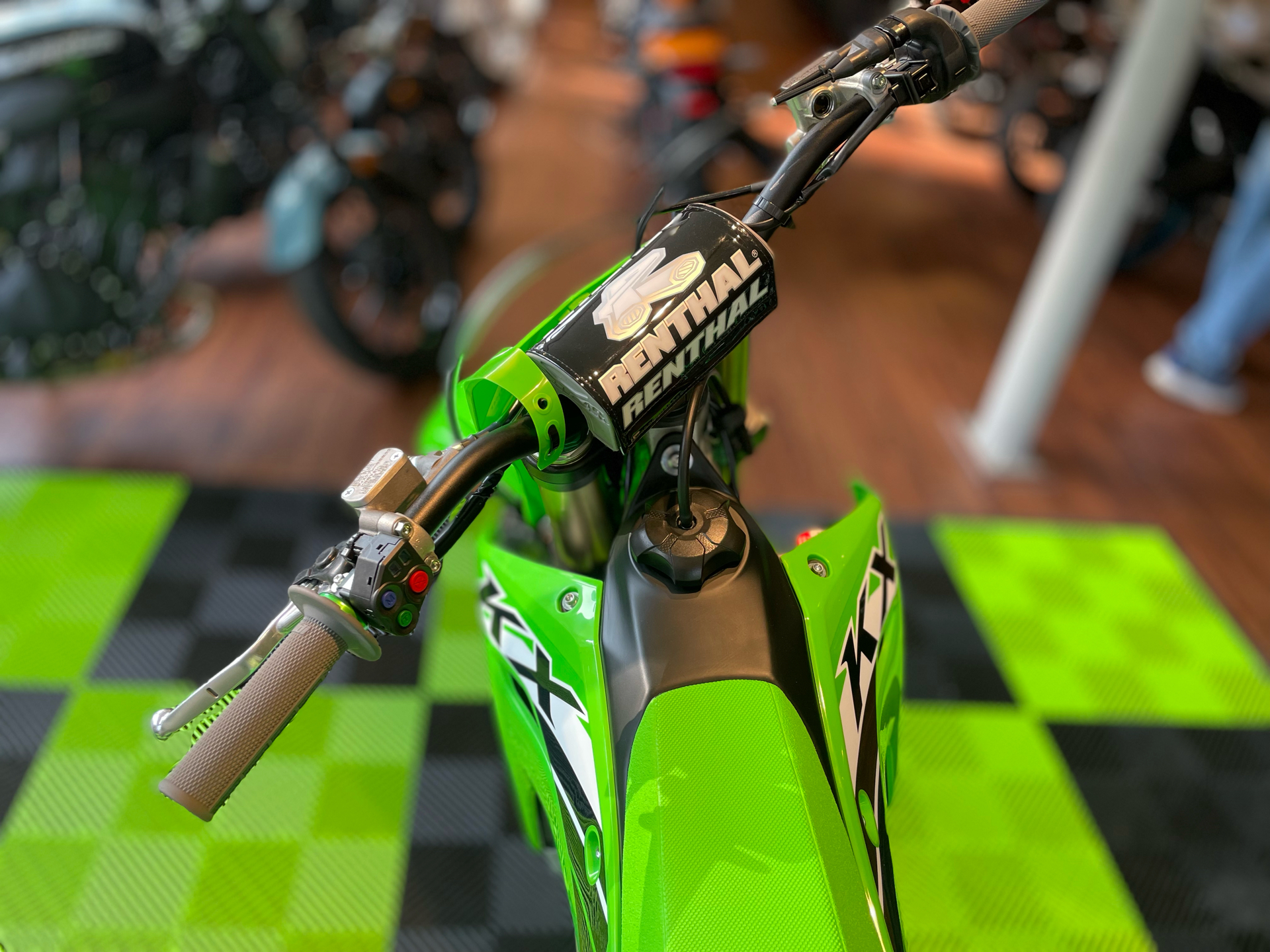 2025 Kawasaki KX 250 in Tyngsboro, Massachusetts - Photo 4