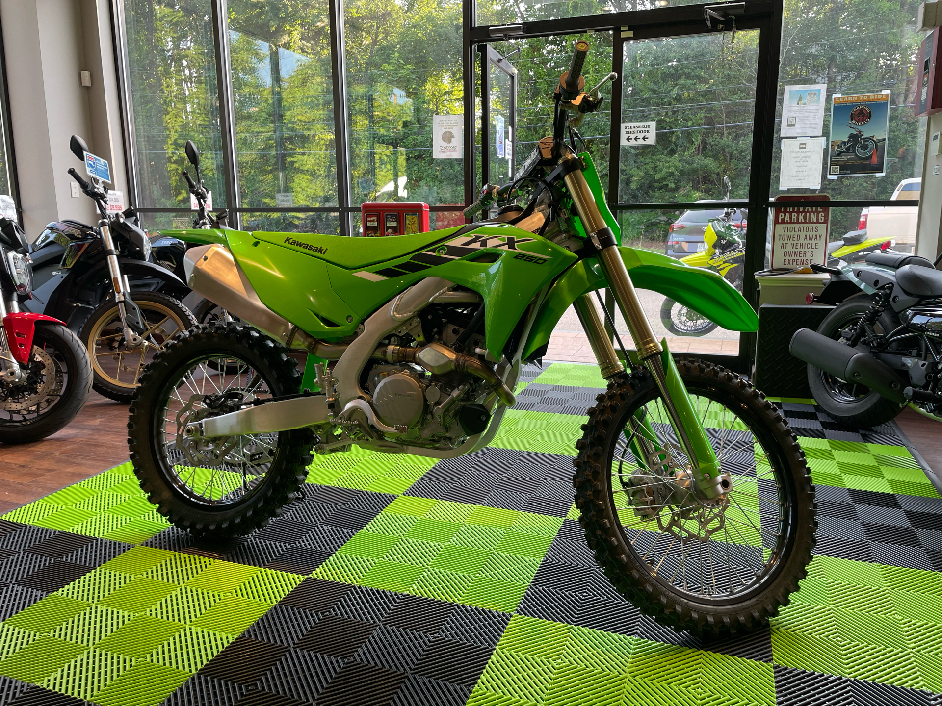 2025 Kawasaki KX 250 in Tyngsboro, Massachusetts - Photo 8
