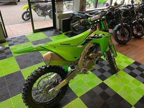 2025 Kawasaki KX 250 in Tyngsboro, Massachusetts - Photo 12