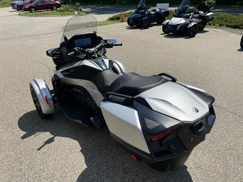 2024 Can-Am Spyder RT in Tyngsboro, Massachusetts - Photo 9