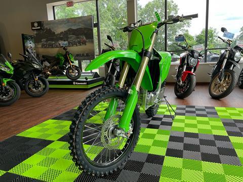2026 Kawasaki KX 450 in Tyngsboro, Massachusetts - Photo 7