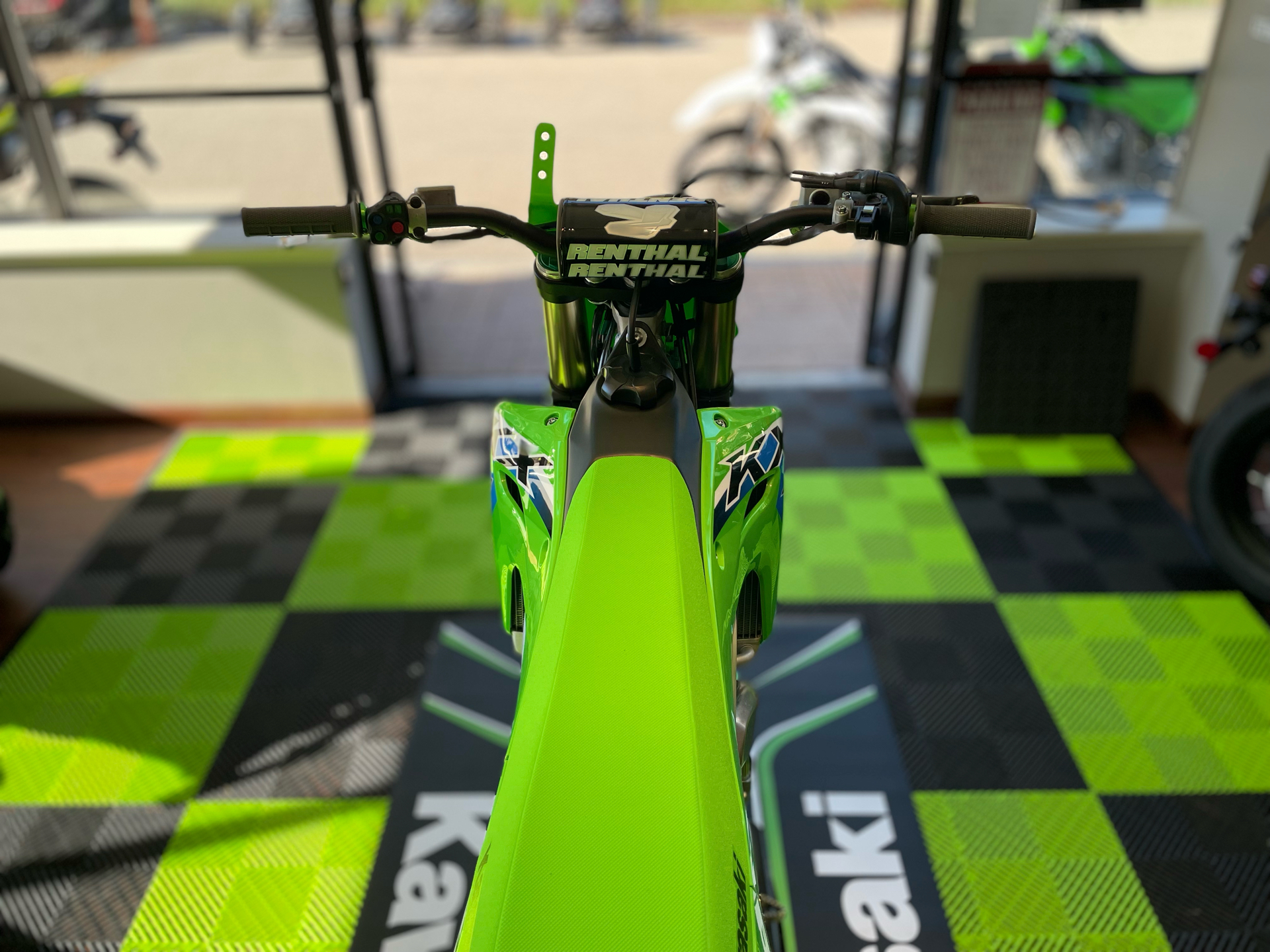 2026 Kawasaki KX 450 in Tyngsboro, Massachusetts - Photo 32