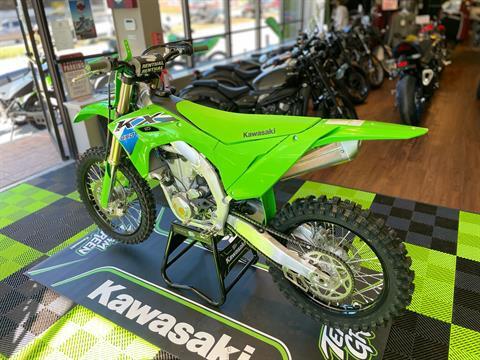 2026 Kawasaki KX 450 in Tyngsboro, Massachusetts - Photo 33