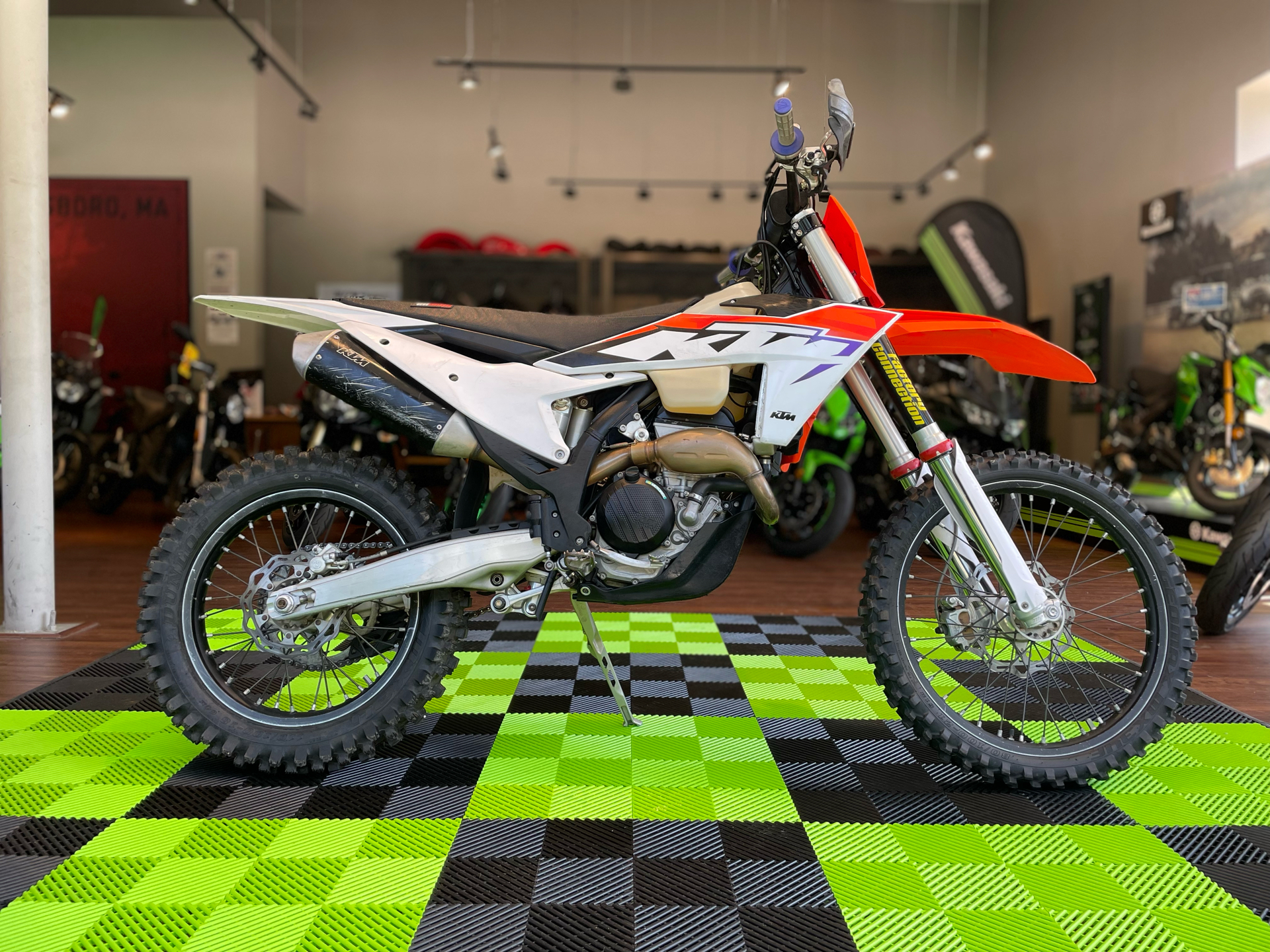 2023 KTM 250 XC-F in Tyngsboro, Massachusetts - Photo 1