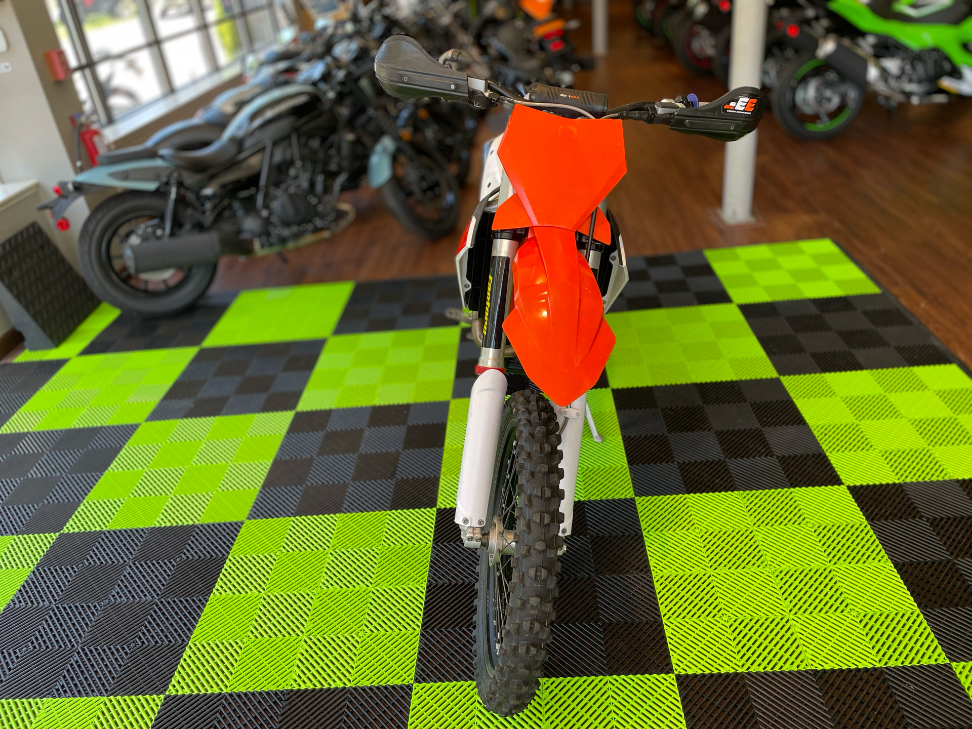 2023 KTM 250 XC-F in Tyngsboro, Massachusetts - Photo 3