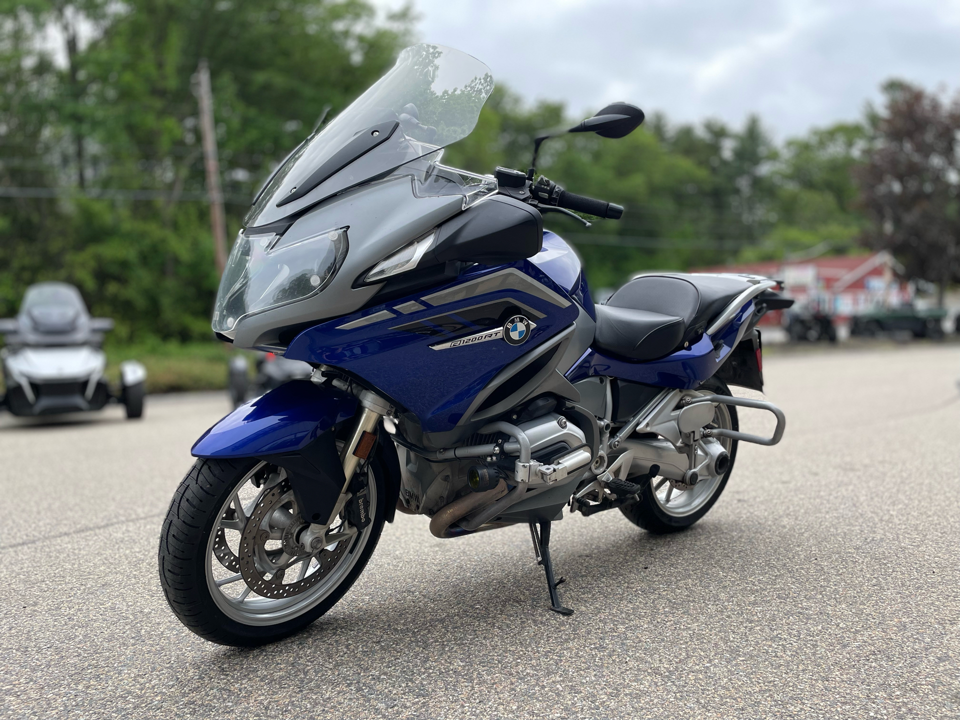 2016 BMW R 1200 RT in Tyngsboro, Massachusetts - Photo 2