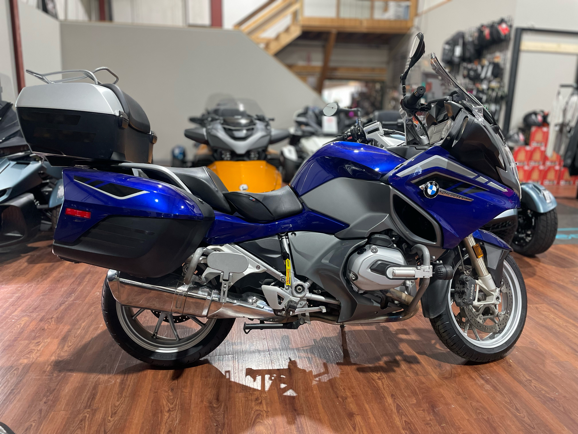 2016 BMW R 1200 RT in Tyngsboro, Massachusetts - Photo 1