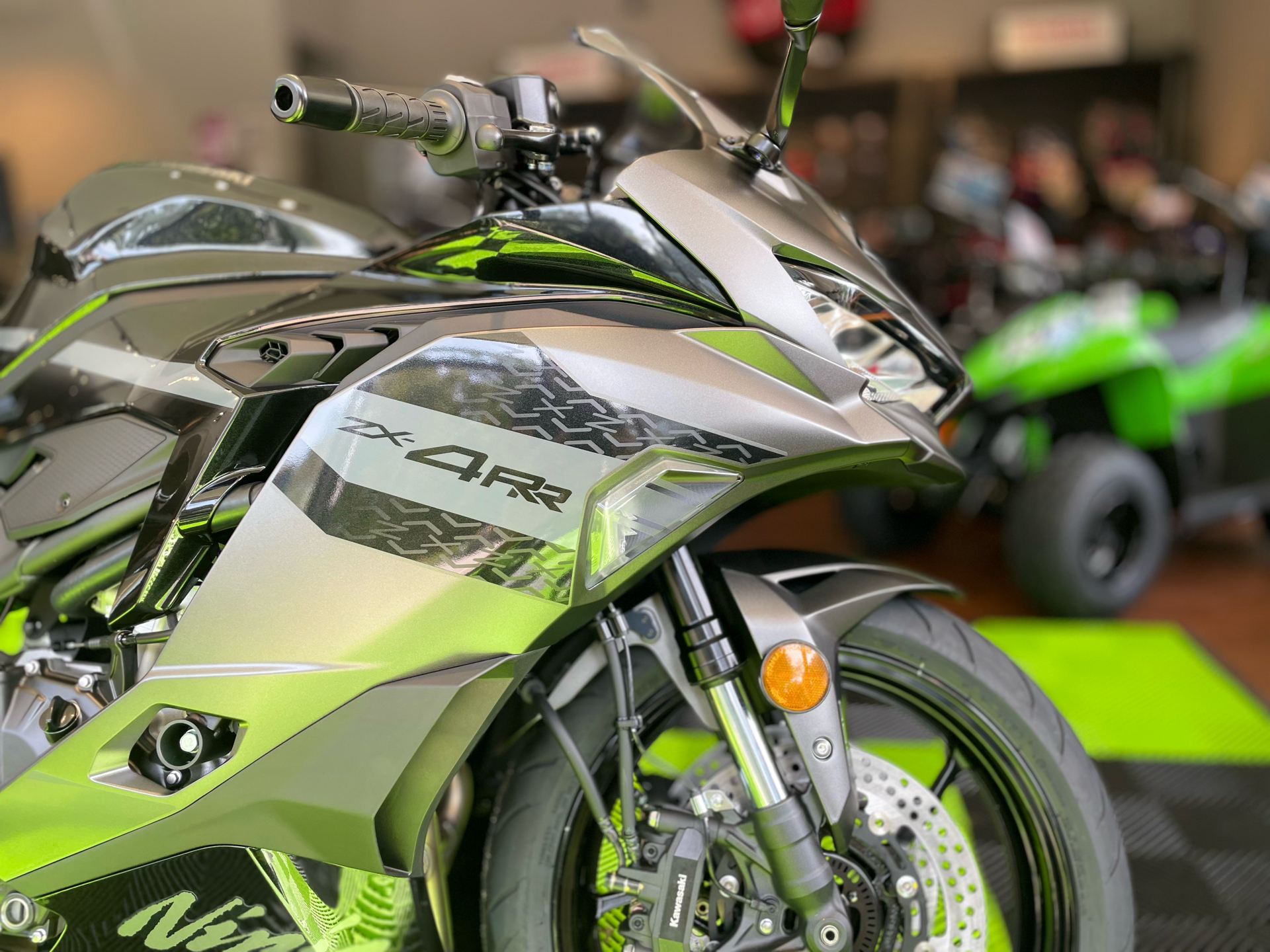 2026 Kawasaki Ninja ZX-4RR ABS in Tyngsboro, Massachusetts - Photo 11