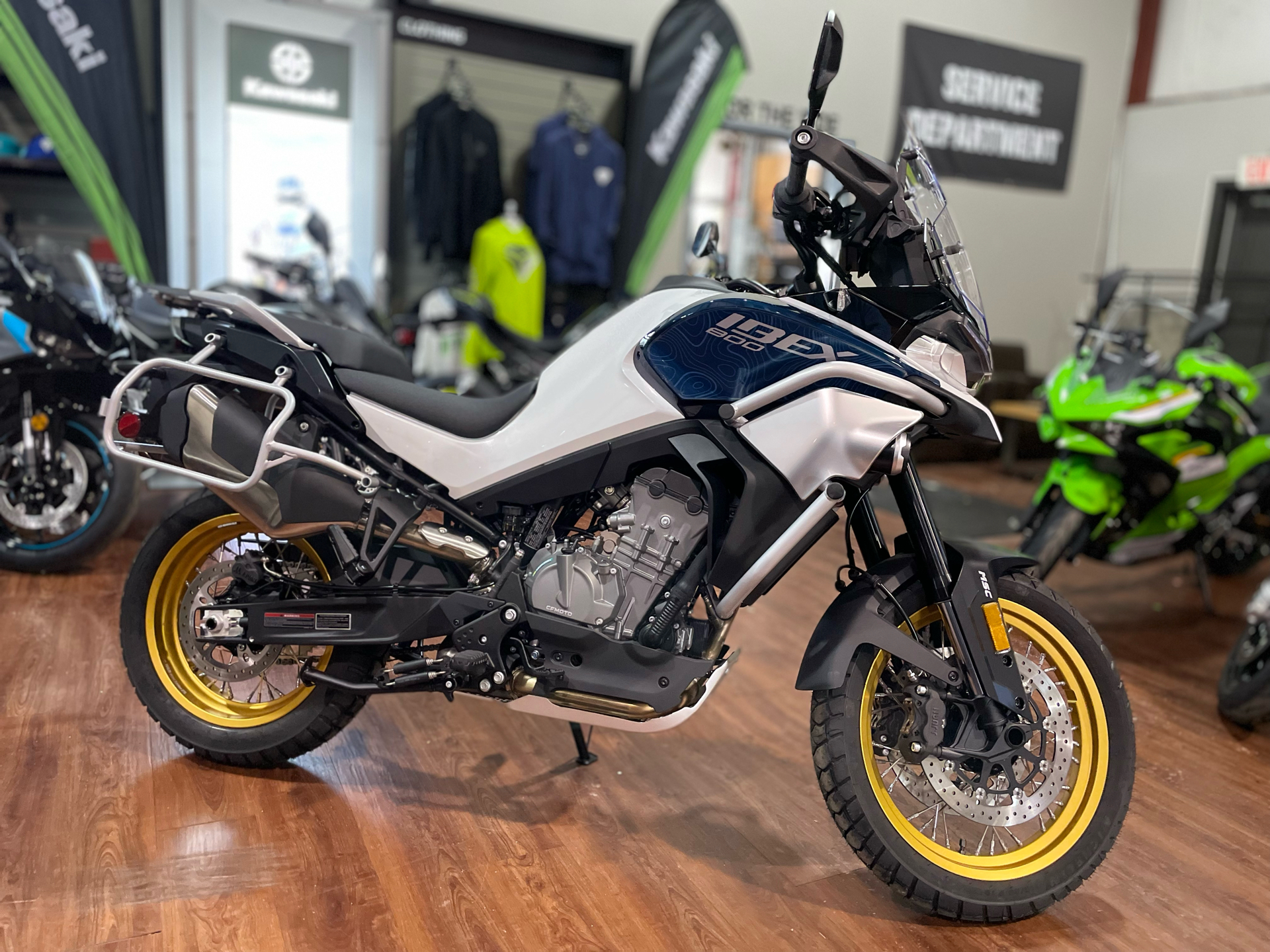 2025 CFMOTO Ibex 800 E in Tyngsboro, Massachusetts - Photo 7