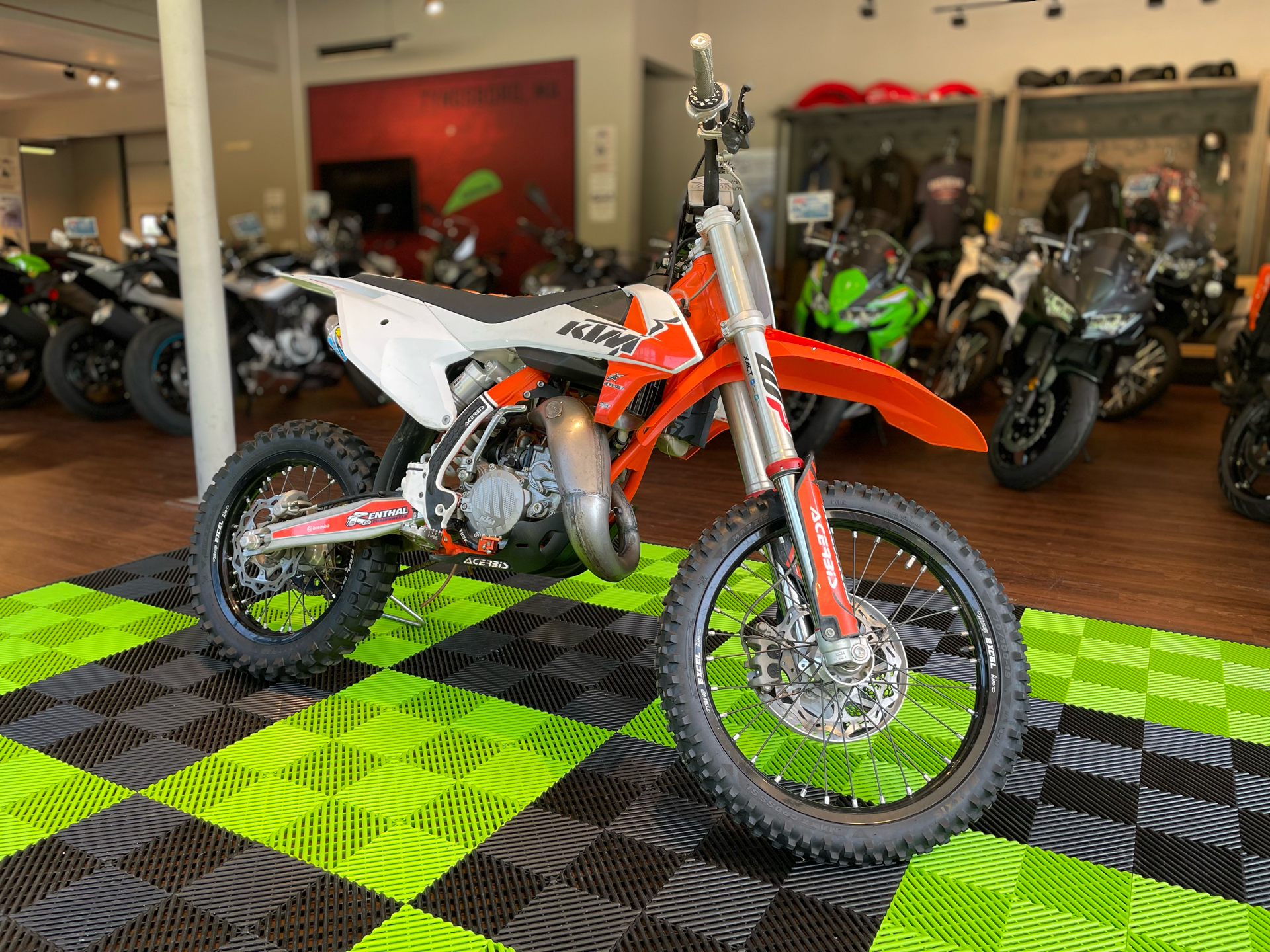 2022 KTM 85 SX 19/16 in Tyngsboro, Massachusetts - Photo 4