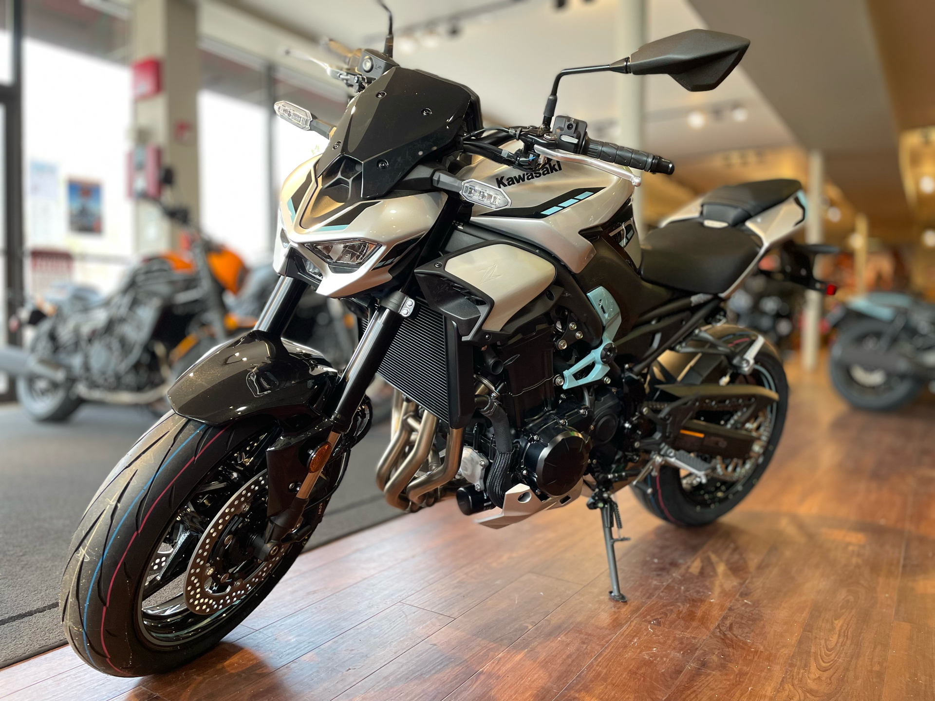 2025 Kawasaki Z900 ABS in Tyngsboro, Massachusetts - Photo 2