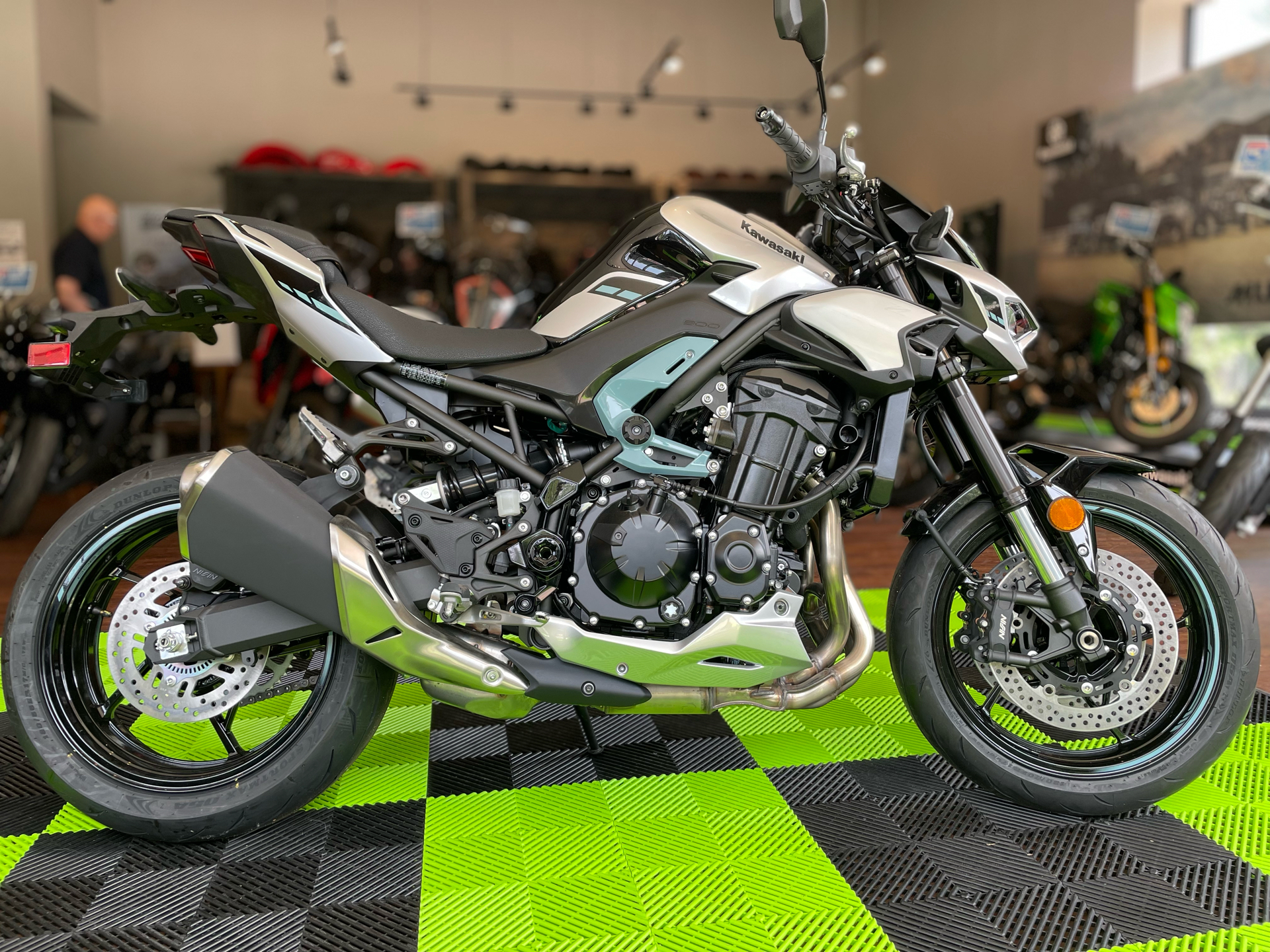 2025 Kawasaki Z900 ABS in Tyngsboro, Massachusetts - Photo 1