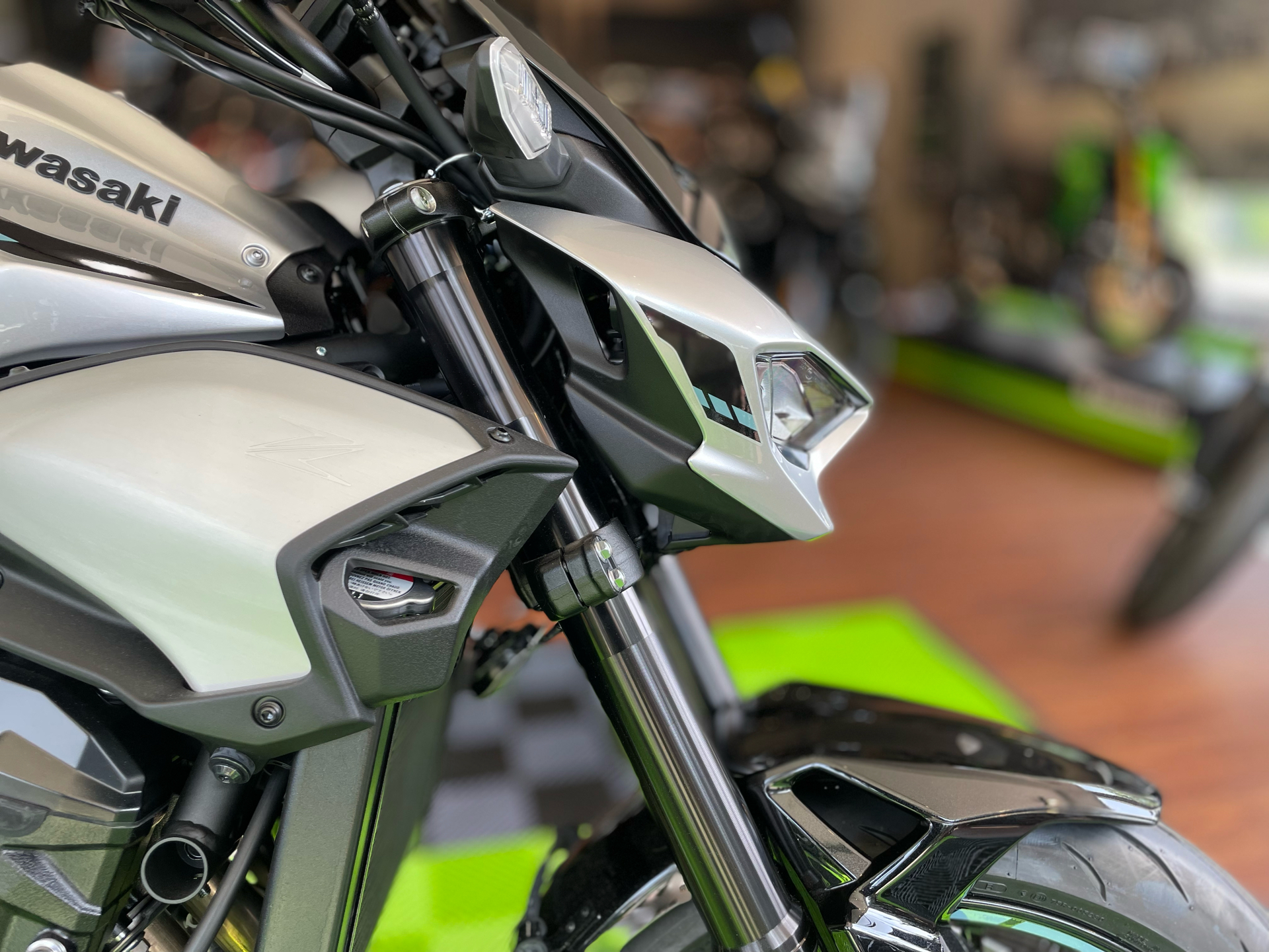 2025 Kawasaki Z900 ABS in Tyngsboro, Massachusetts - Photo 7