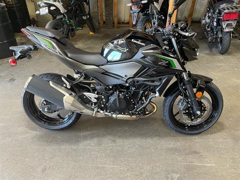 2025 Kawasaki Z500 ABS in Northampton, Massachusetts - Photo 1