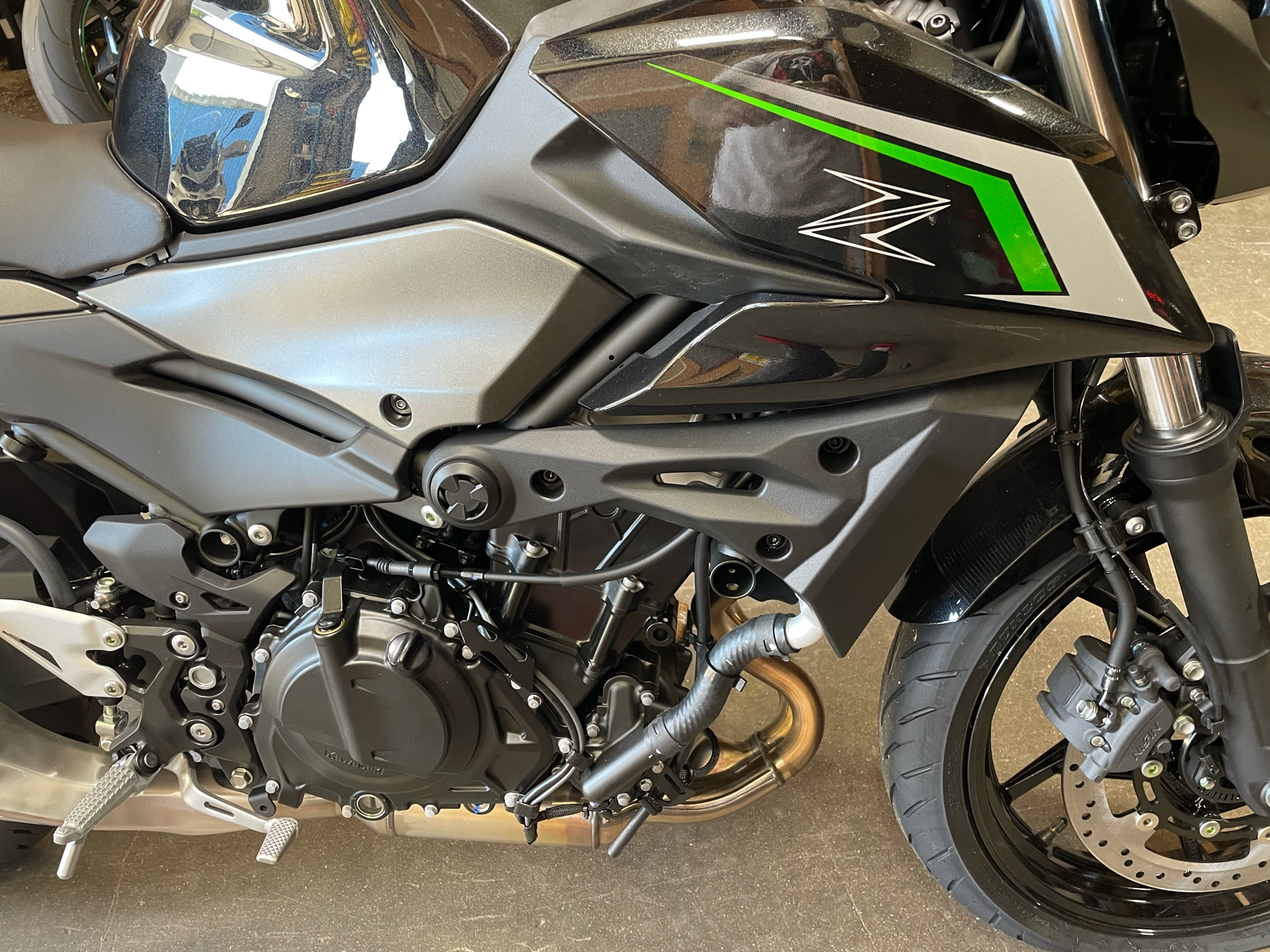 2025 Kawasaki Z500 ABS in Northampton, Massachusetts - Photo 2