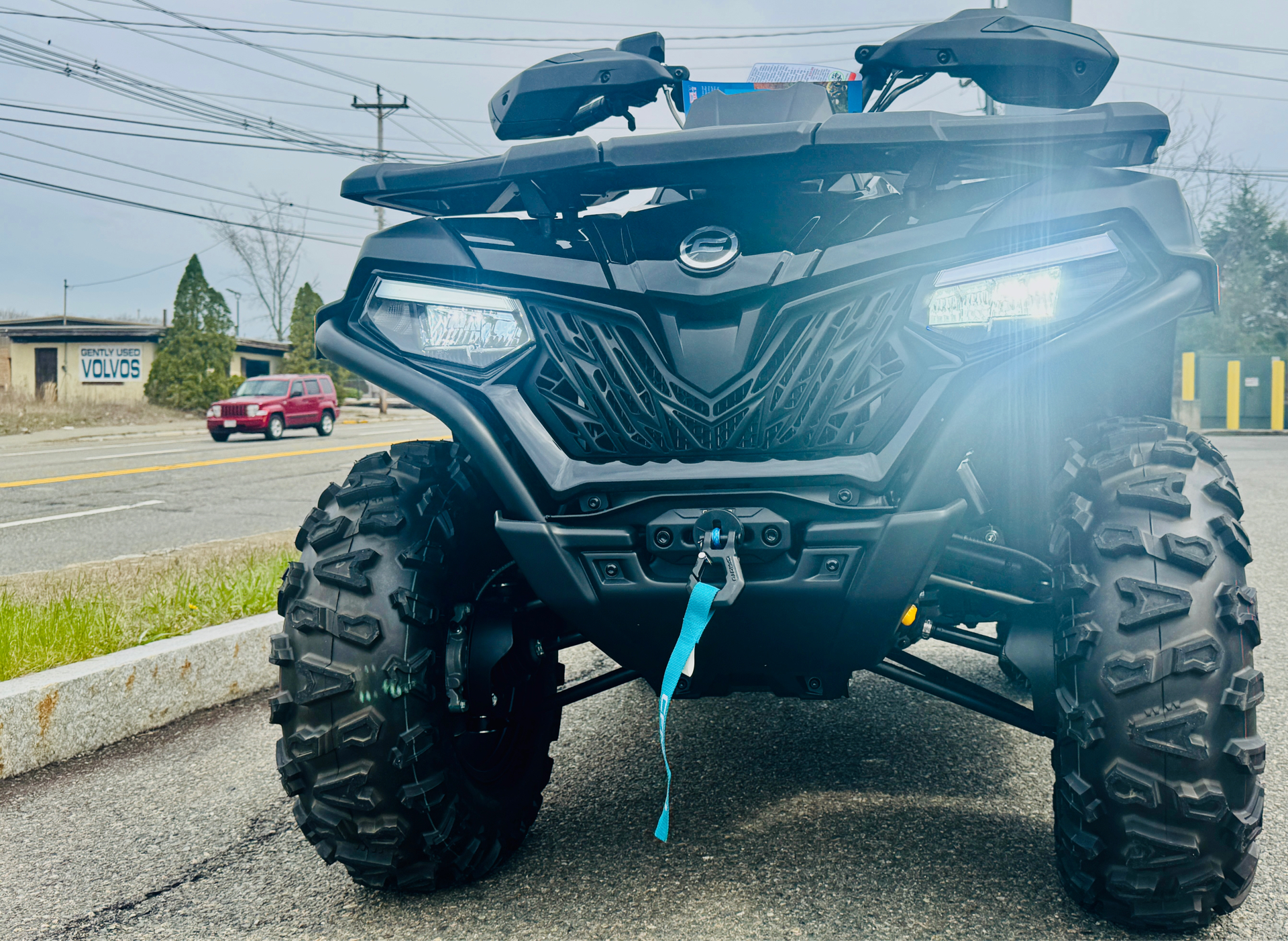 2025 CFMOTO CForce 600 Touring in Northampton, Massachusetts - Photo 14