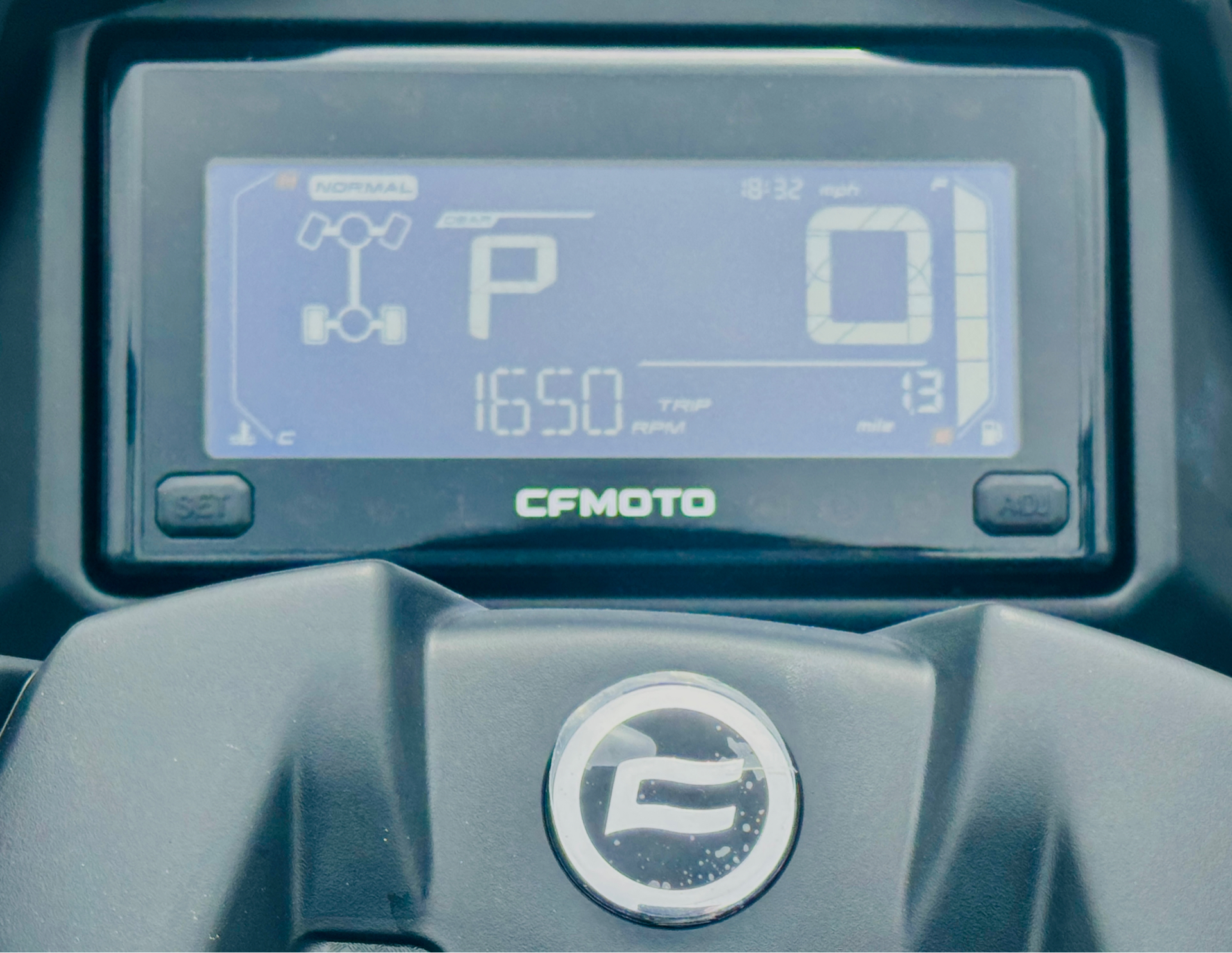 2025 CFMOTO CForce 600 Touring in Northampton, Massachusetts - Photo 11