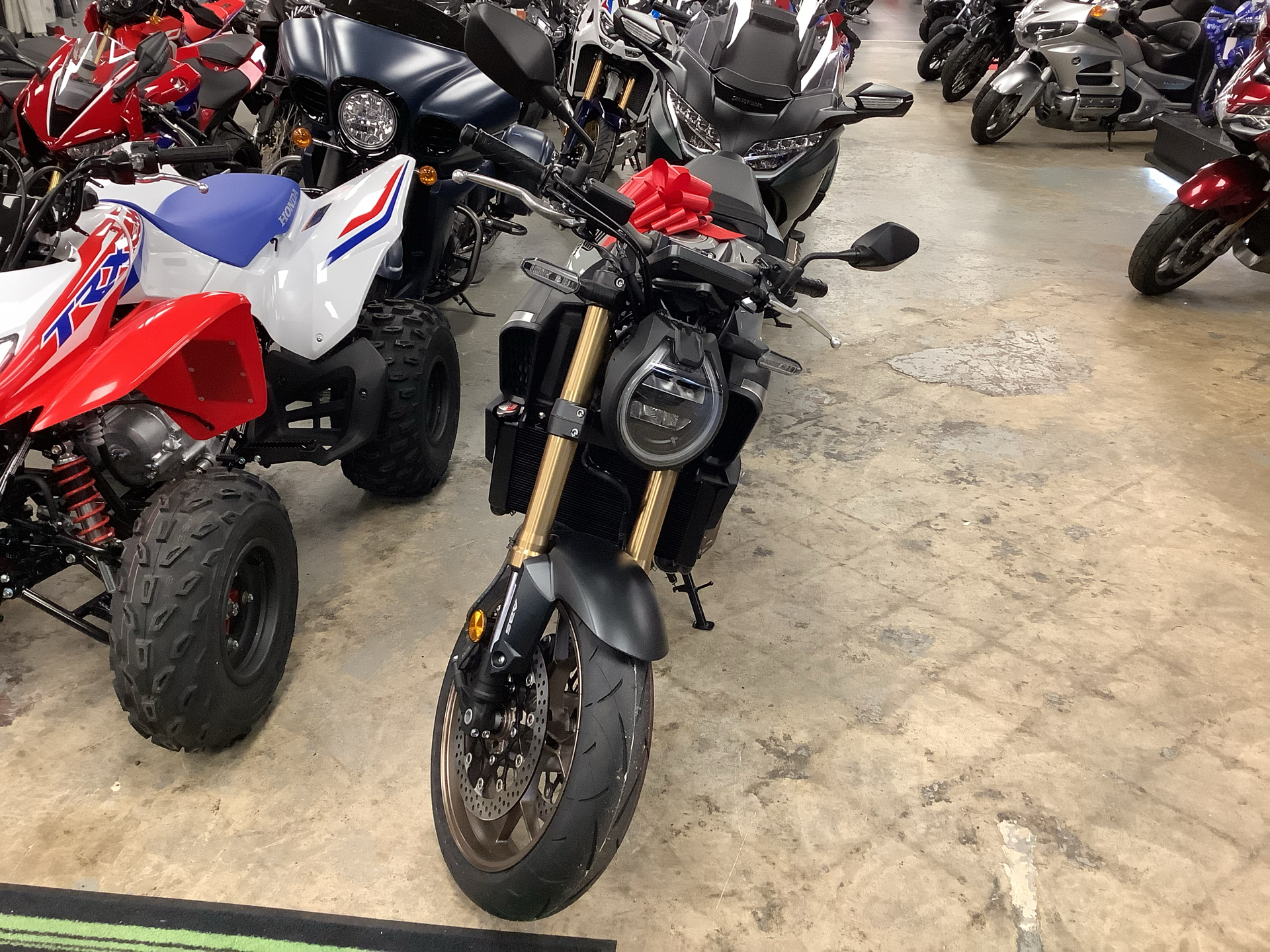 2024 Honda CB650R ABS in Northampton, Massachusetts - Photo 3