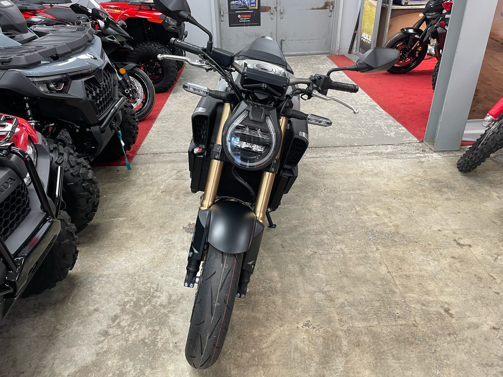 2024 Honda CB650R ABS in Northampton, Massachusetts - Photo 8