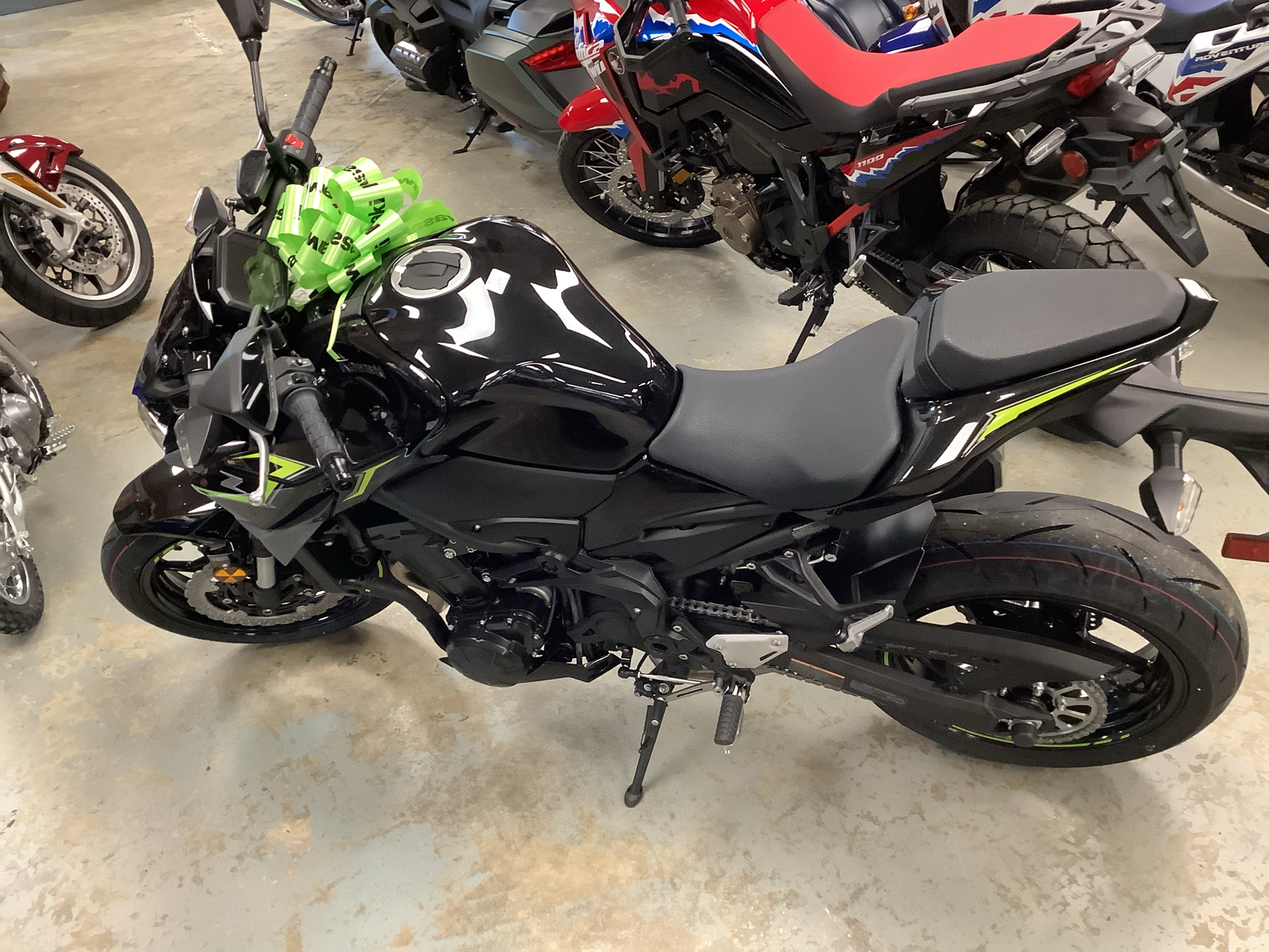 2024 Kawasaki Z900 ABS in Northampton, Massachusetts - Photo 4