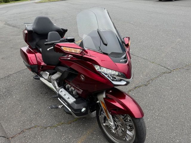 2019 Honda Gold Wing Tour in Northampton, Massachusetts - Photo 5