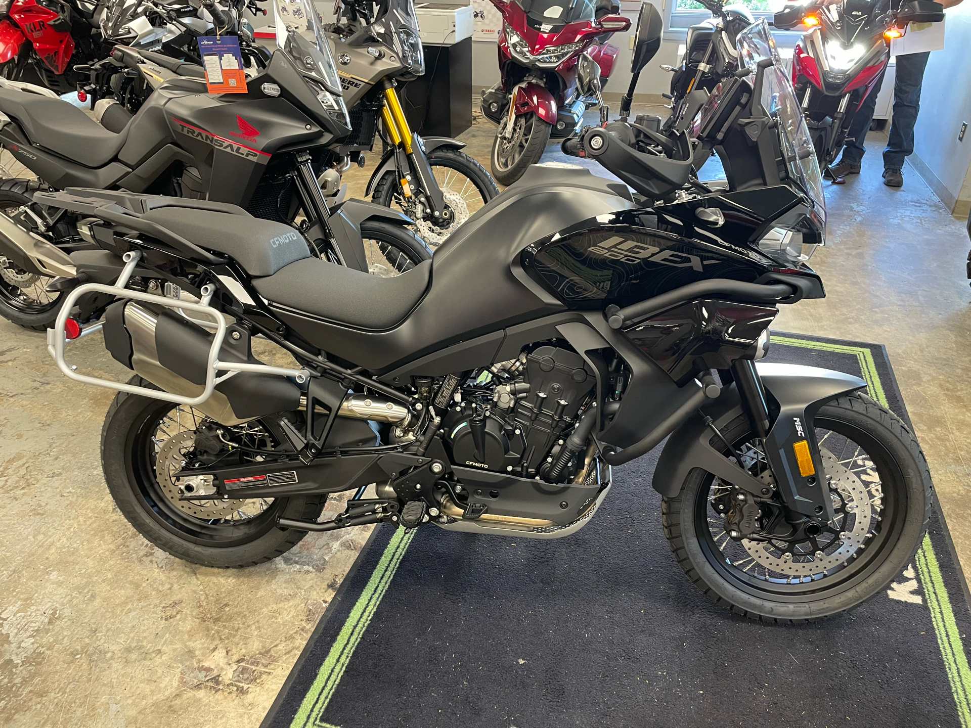 2025 CFMOTO Ibex 800 E in Northampton, Massachusetts - Photo 1