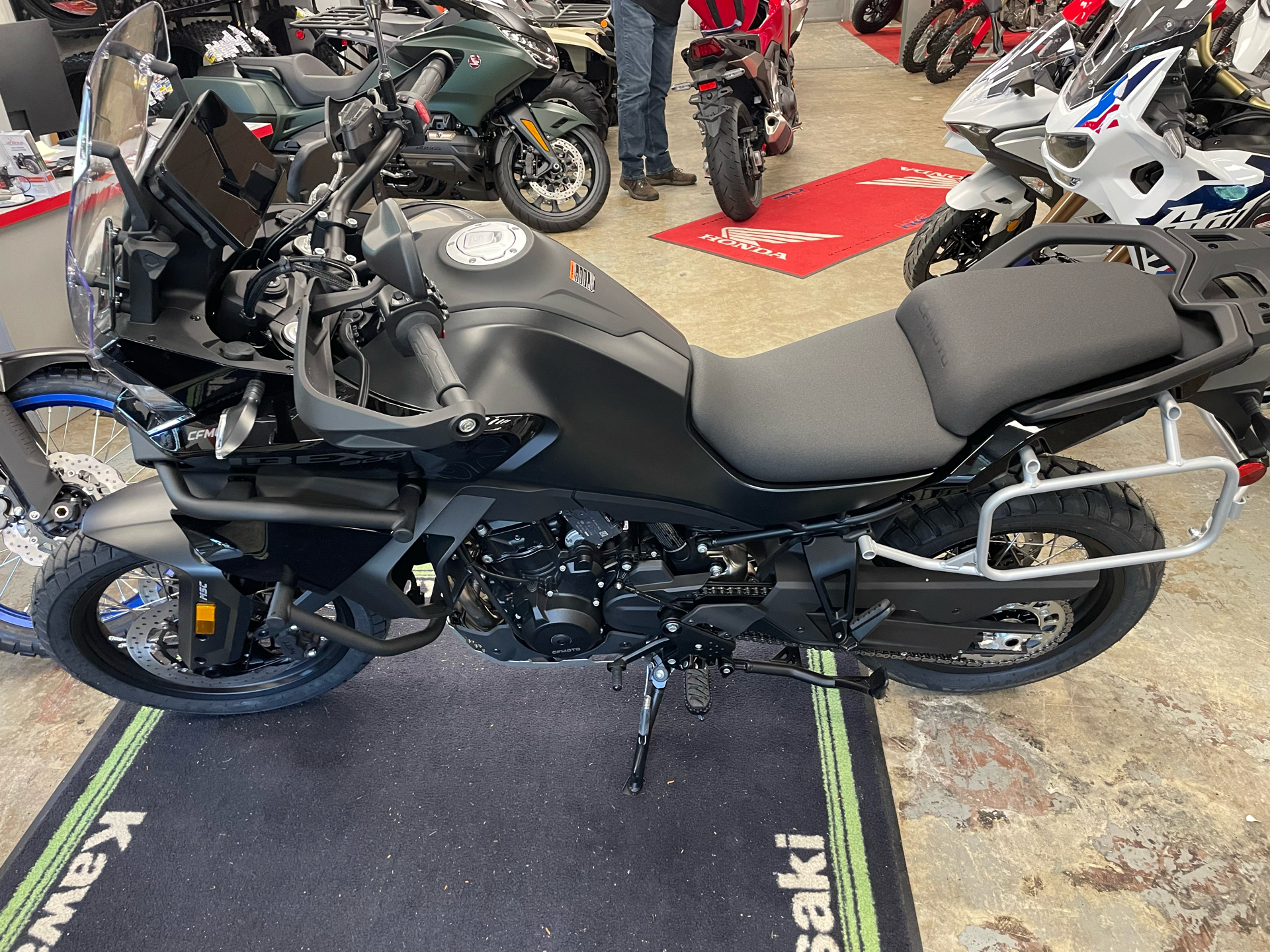 2025 CFMOTO Ibex 800 E in Northampton, Massachusetts - Photo 4