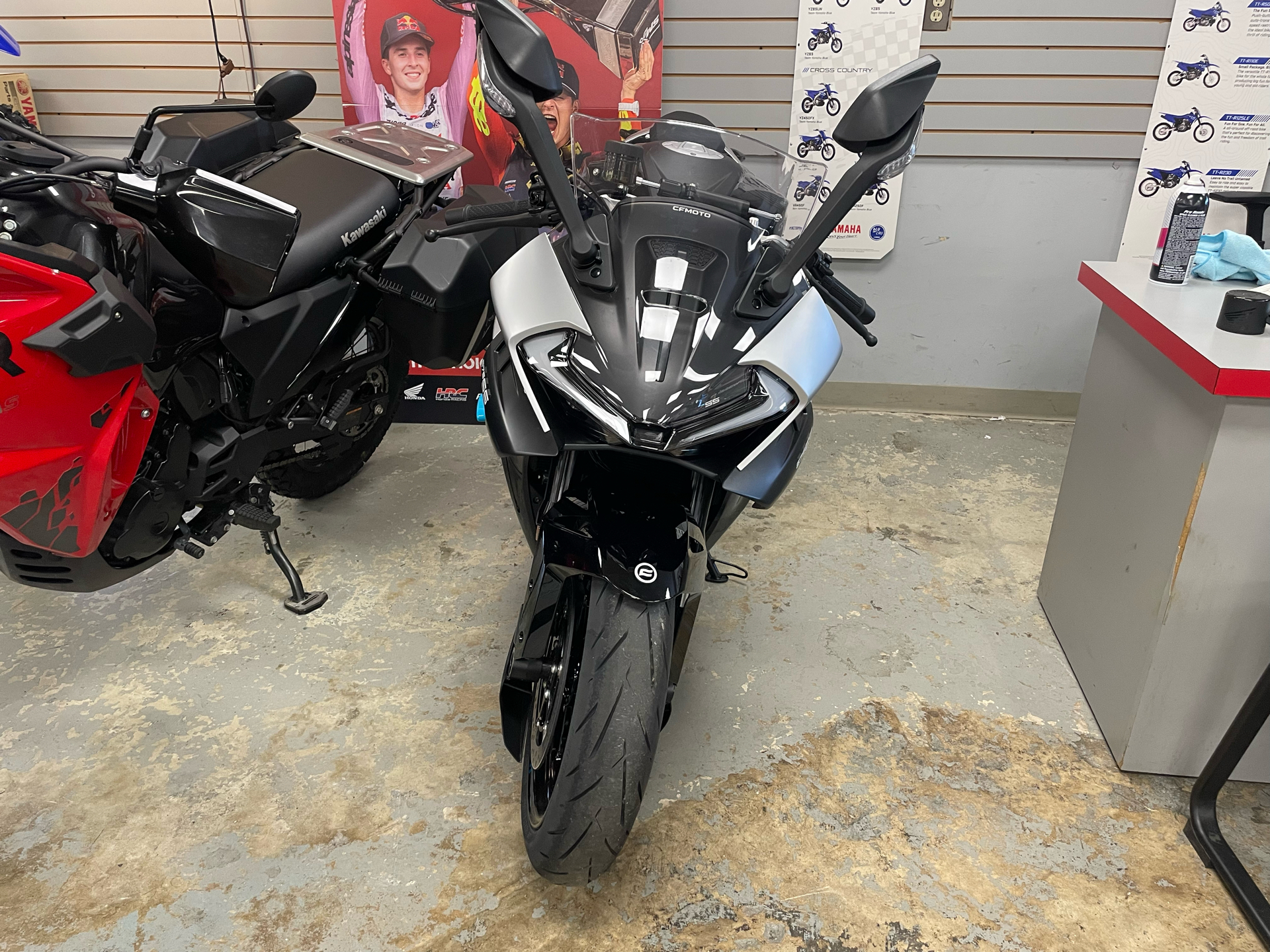 2025 CFMOTO 675SS in Northampton, Massachusetts - Photo 5