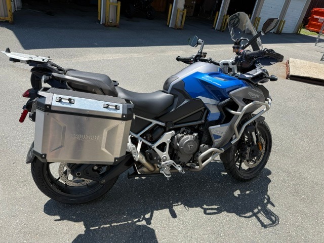 2023 Triumph Tiger 1200 GT Explorer 1