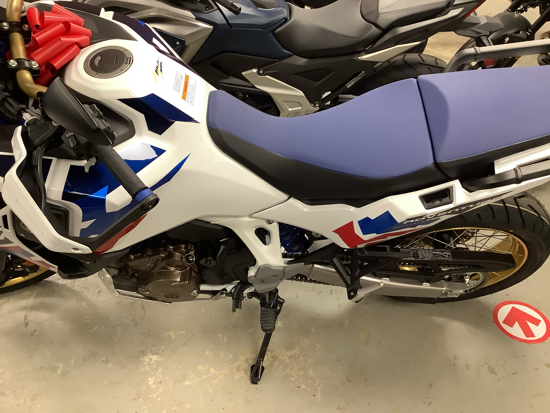 2024 Honda Africa Twin Adventure Sports ES DCT in Northampton, Massachusetts - Photo 5